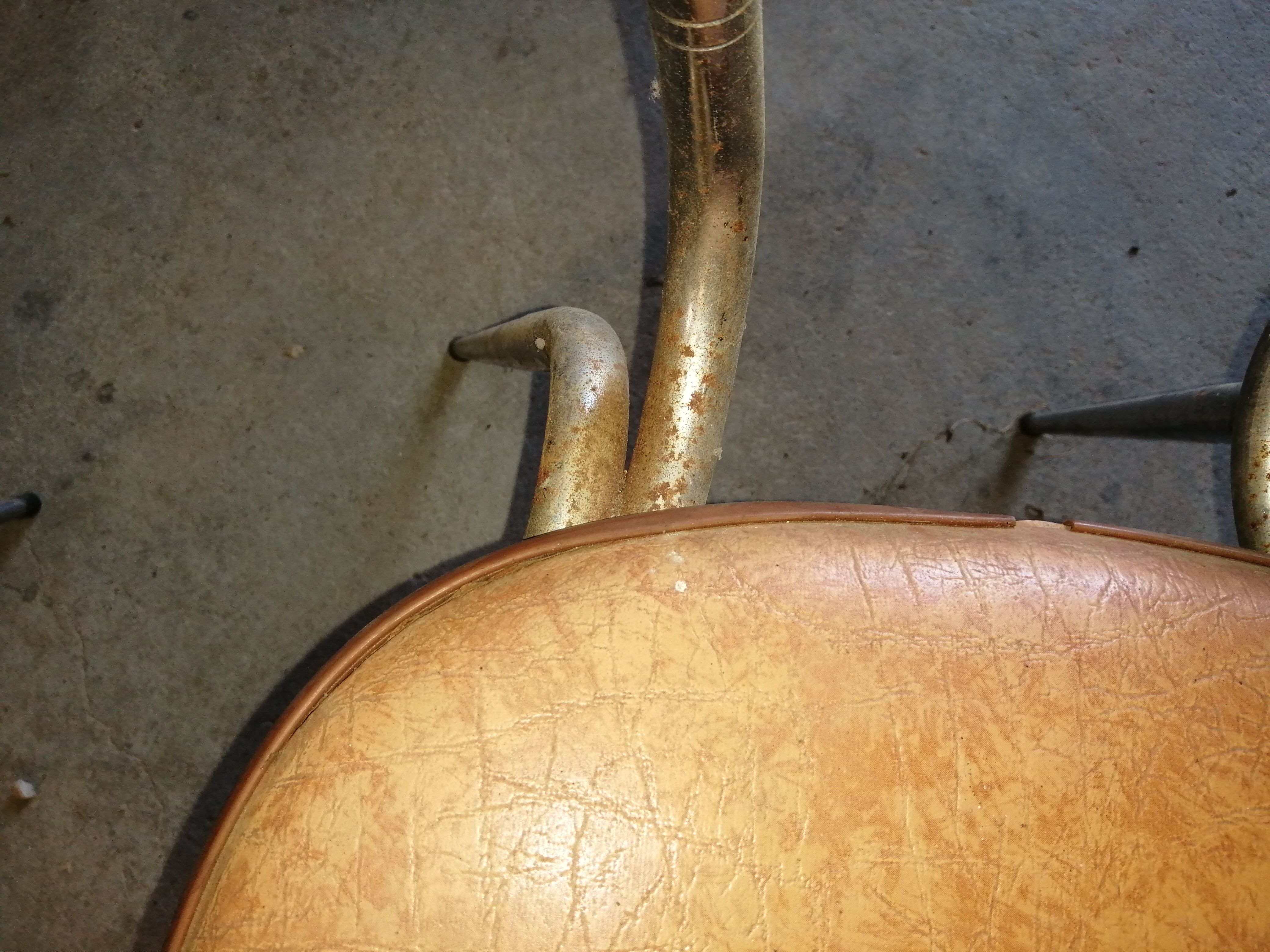 Set of 3 vintage vinyl chairs