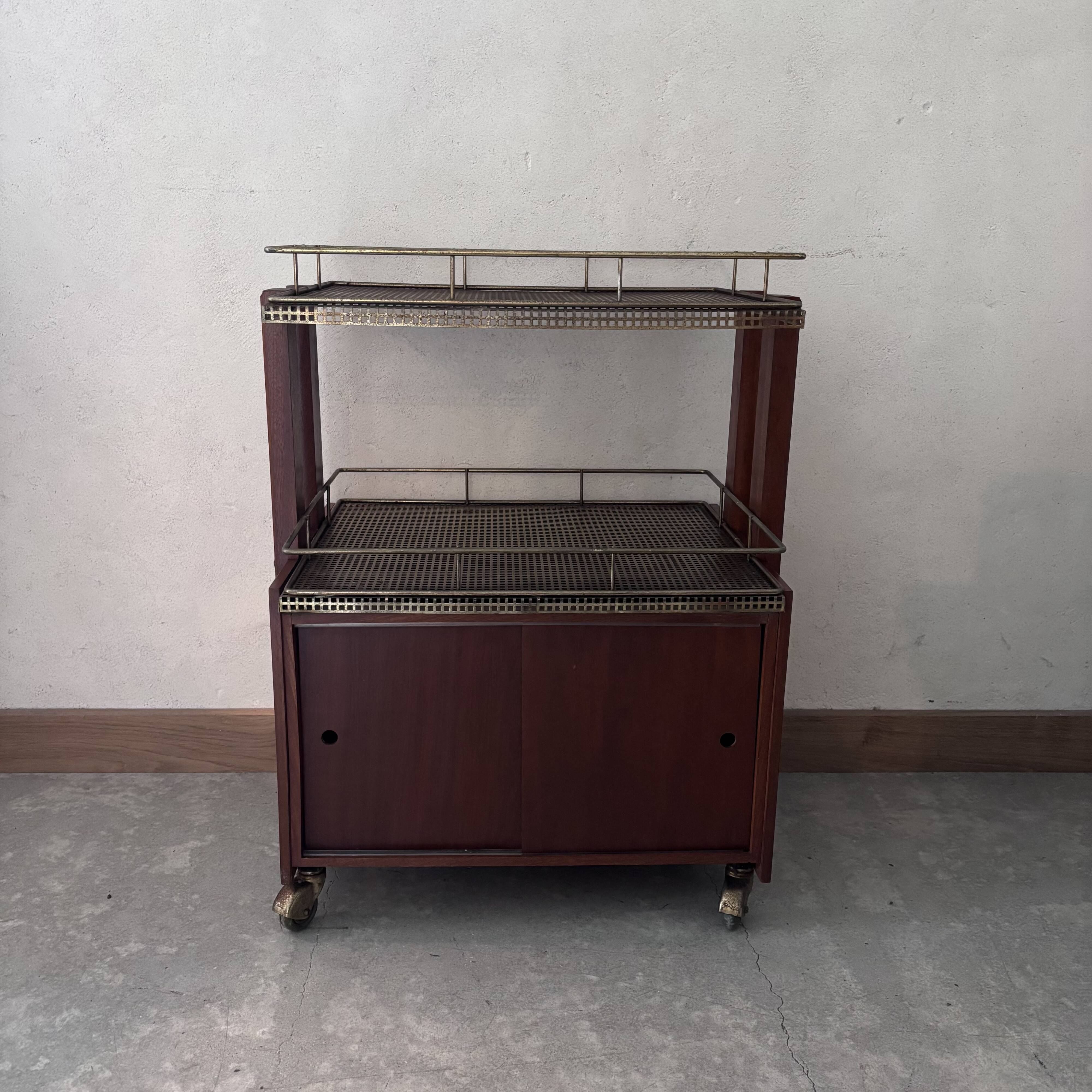 Desserte vintage