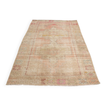 Tapis en laine anatolien vintage