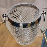 Champagne bucket in molded crystal with diamond tips