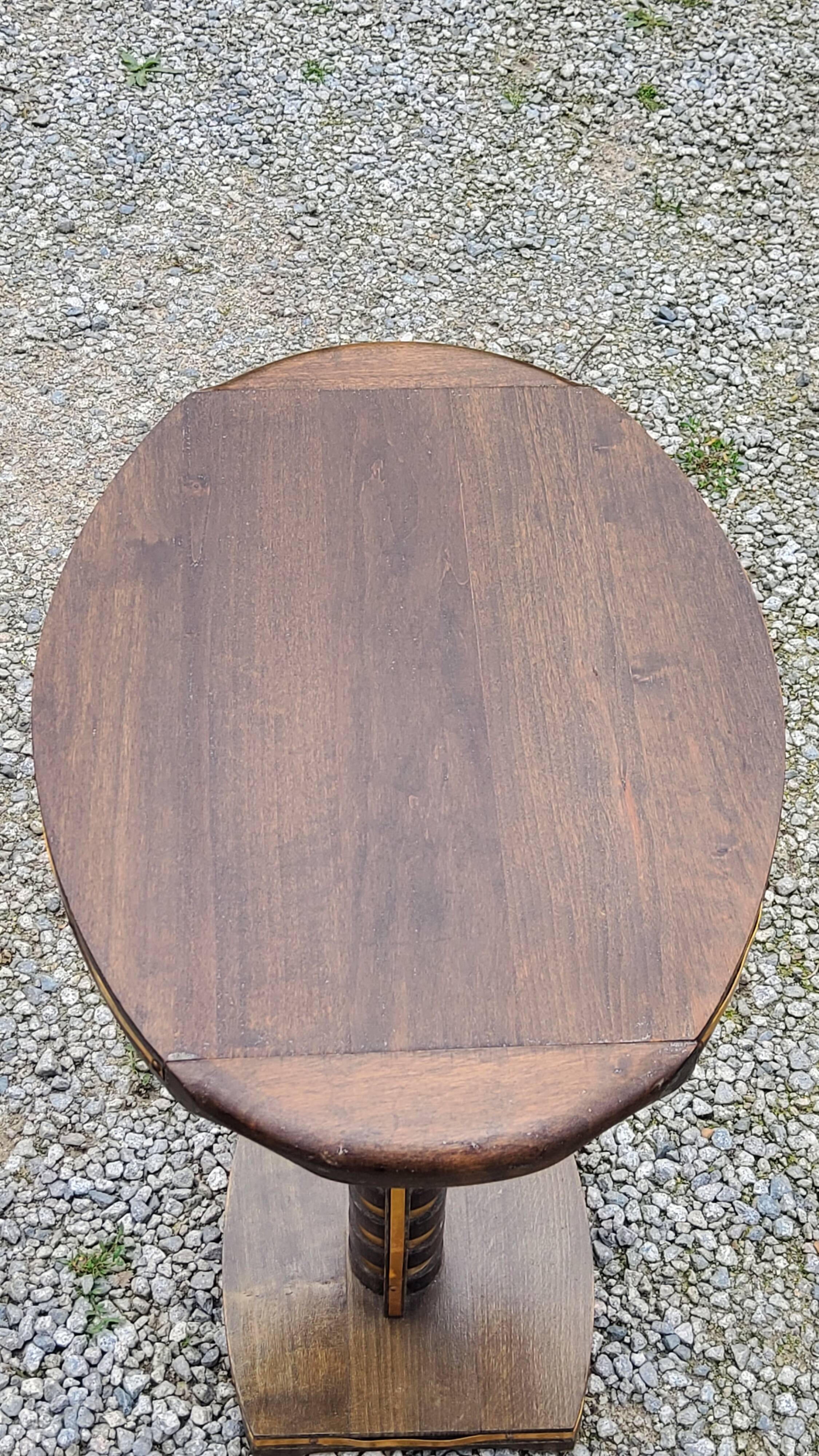 Art deco style pedestal table in beech and gold metal