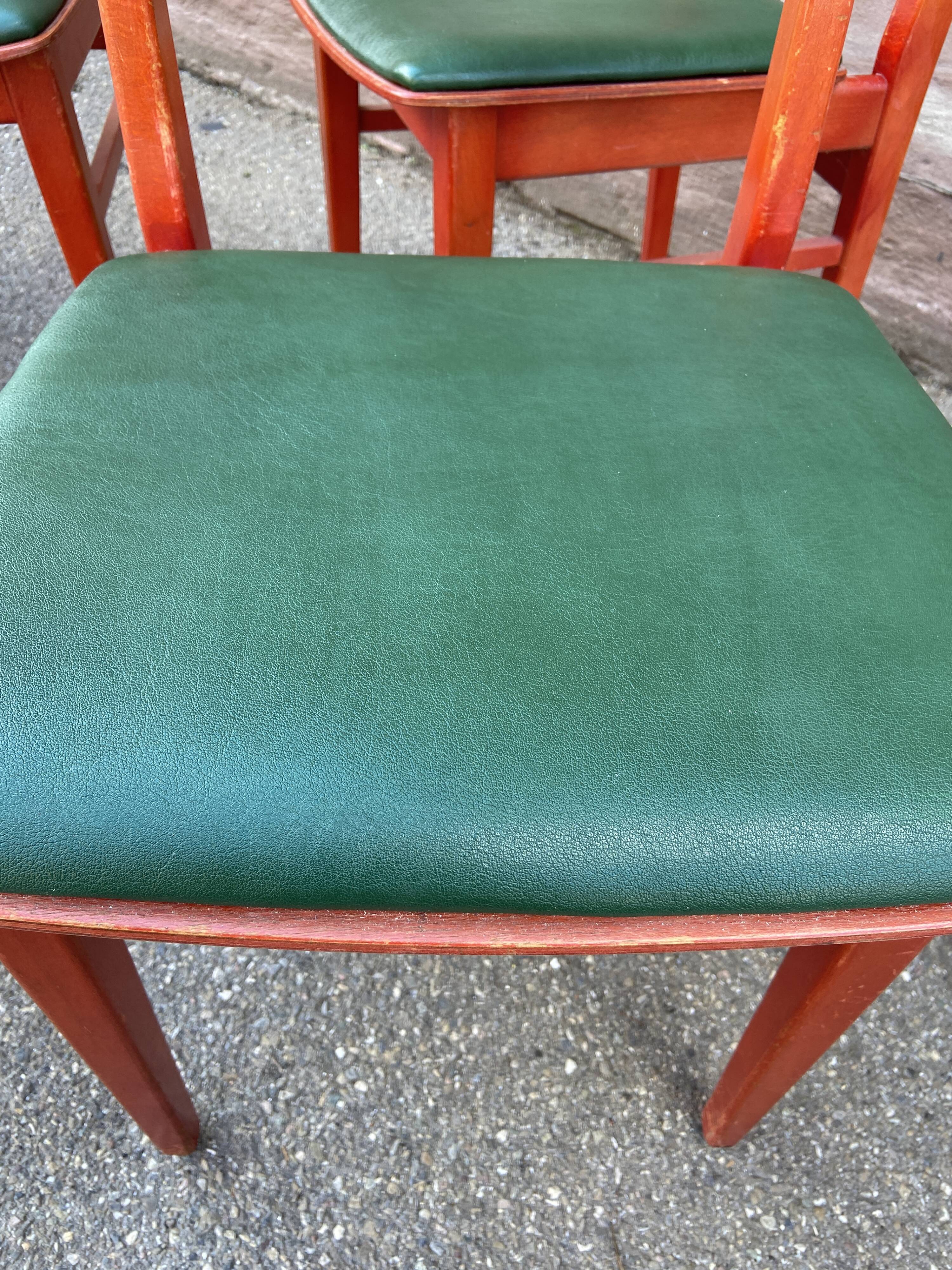 4 Vintage chairs of Restaurant bistro skai simili leather