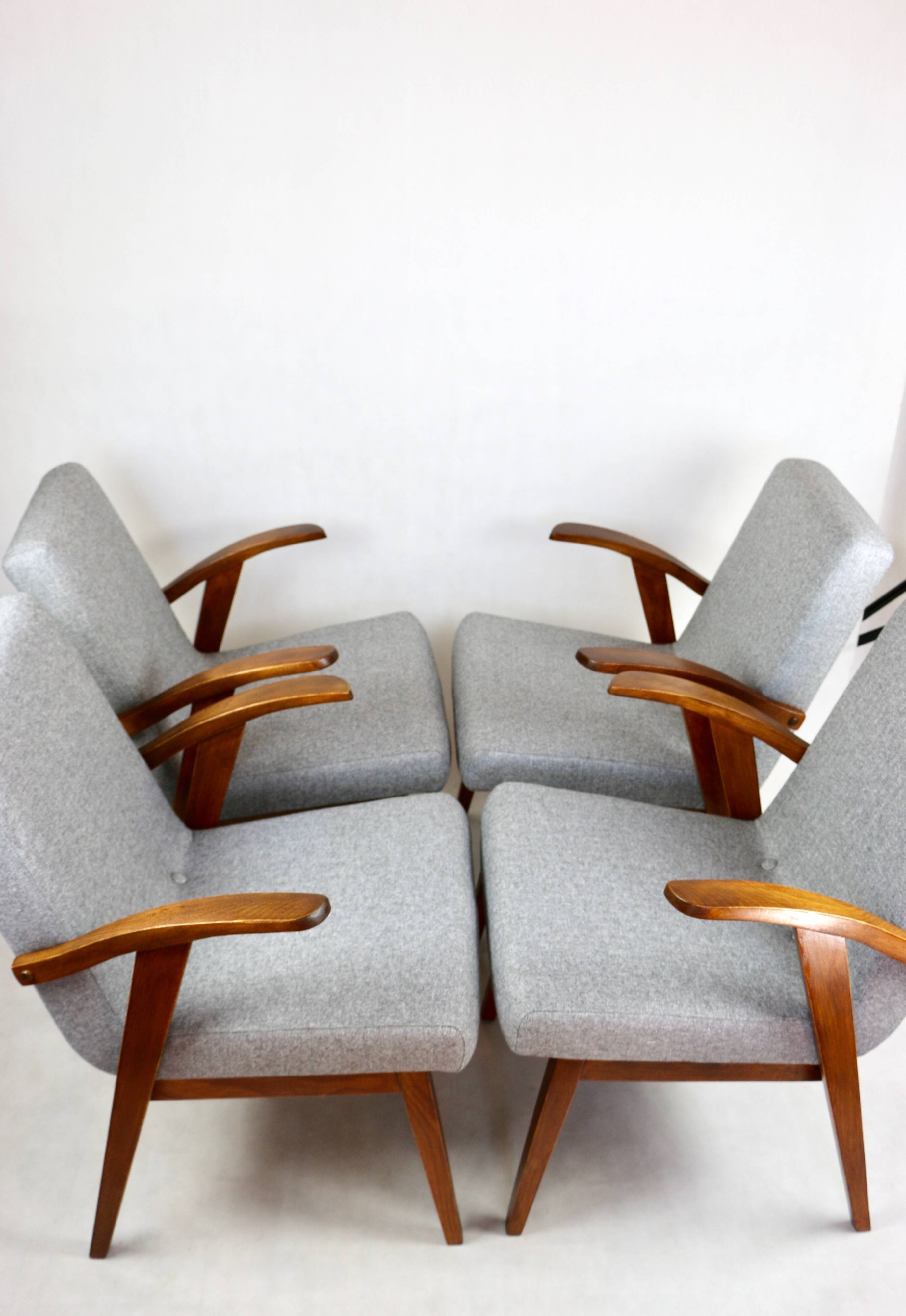 Set of  vintage armchairs chairs 300-123, design by M. Puchała - grey herringbone
