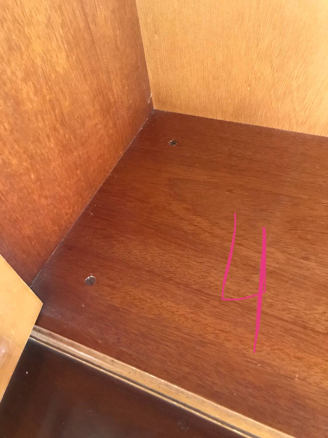 Mapple's English Yew Dresser