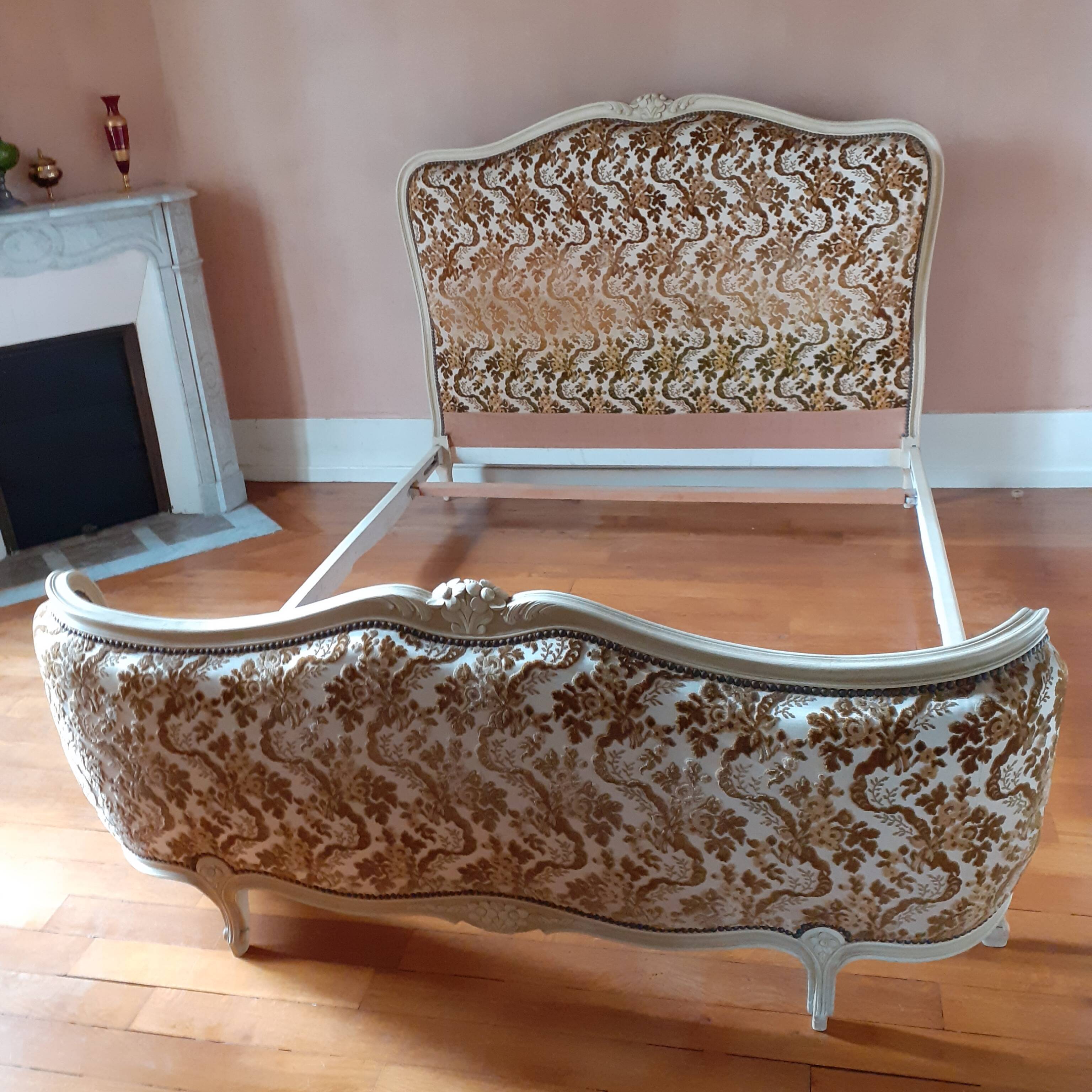 Basket bed Louis XV style