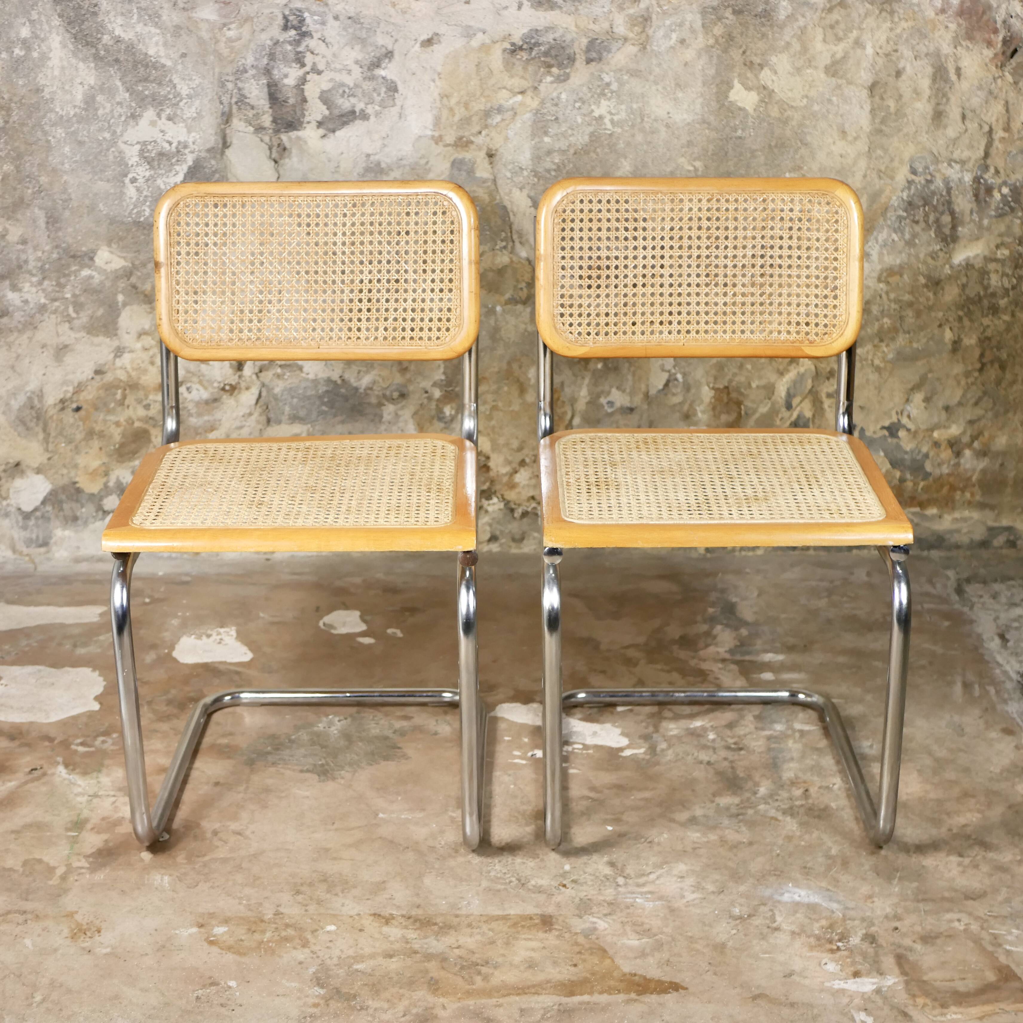 Pair of Cesca B32 wooden chairs, made in Italy, 1970s