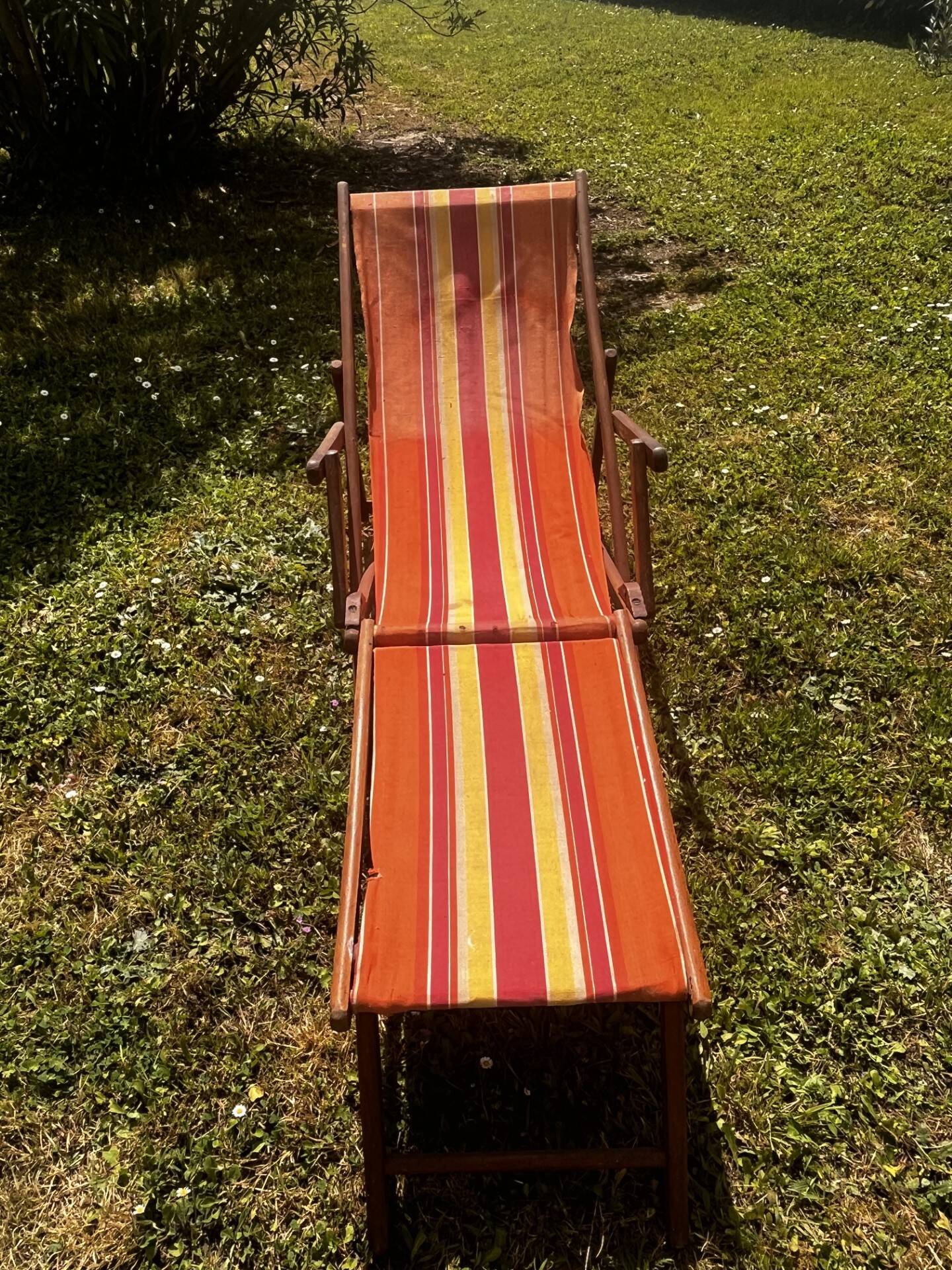 Old deckchair