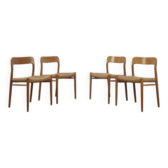 Ensemble de 4 chaises Niels Otto Moller modèle 56