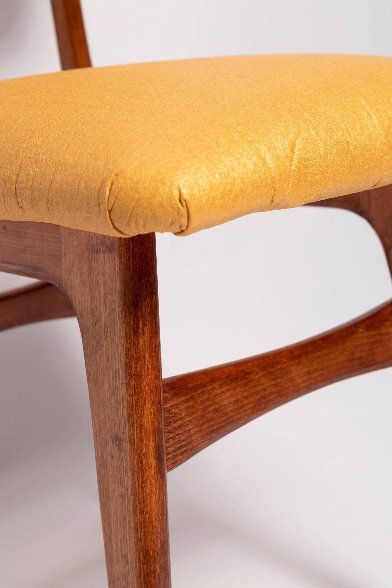 Mid-Century Butterfly Dining Chair, Vegan Pineapple Leather, Europe, 1960s