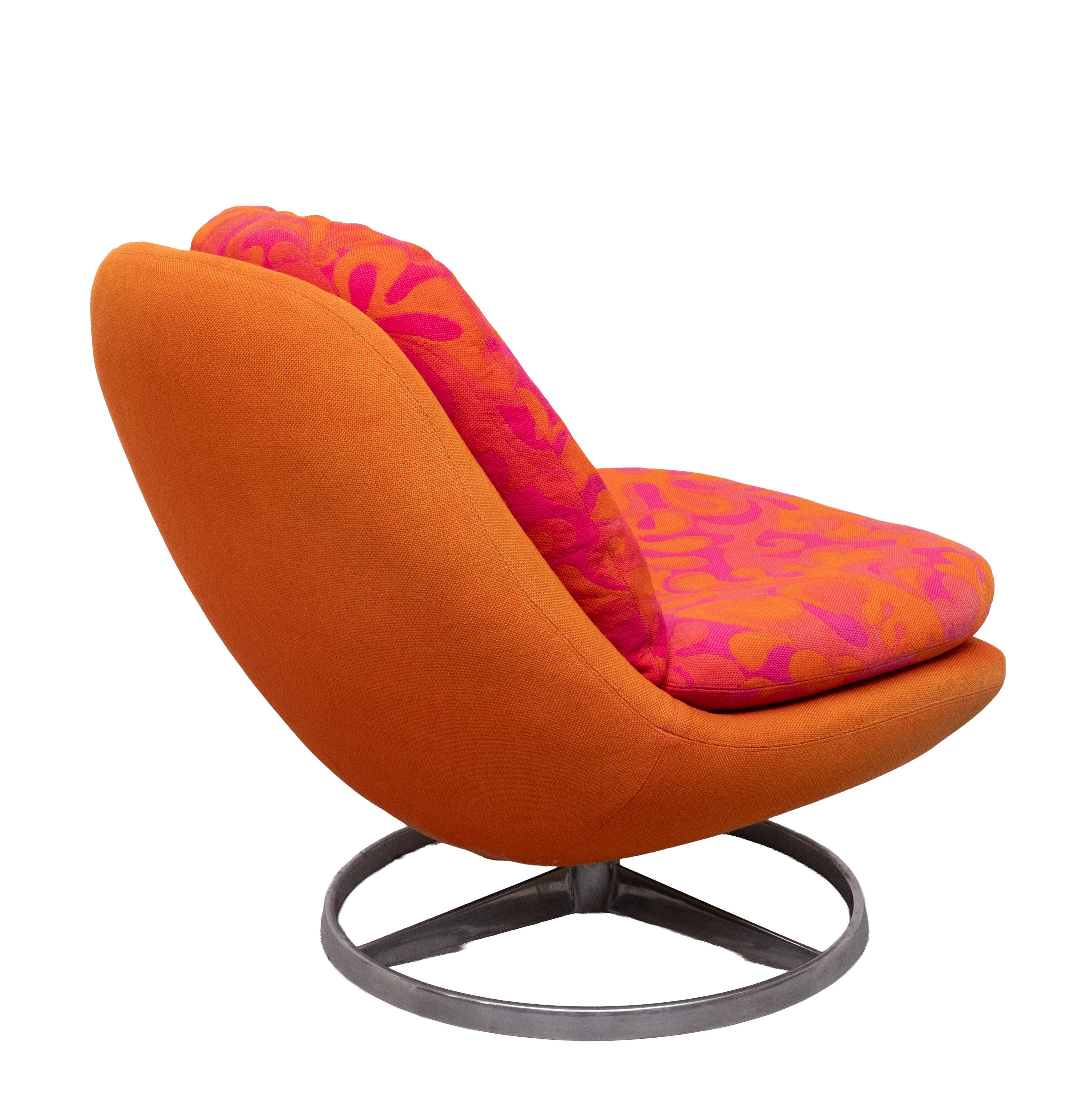 Lounge chair in the style