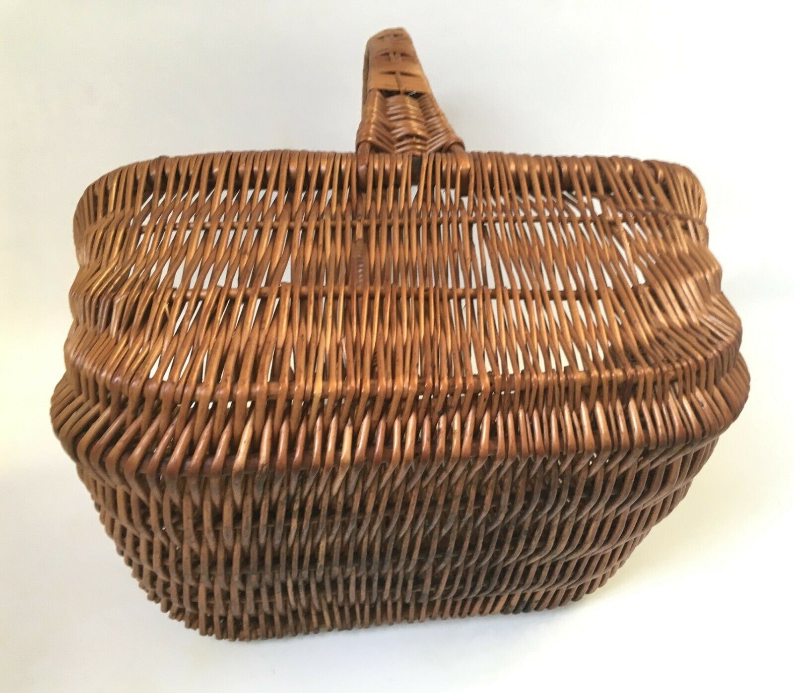 Vintage rattan wicker basket popular mushroom peach mushrooms