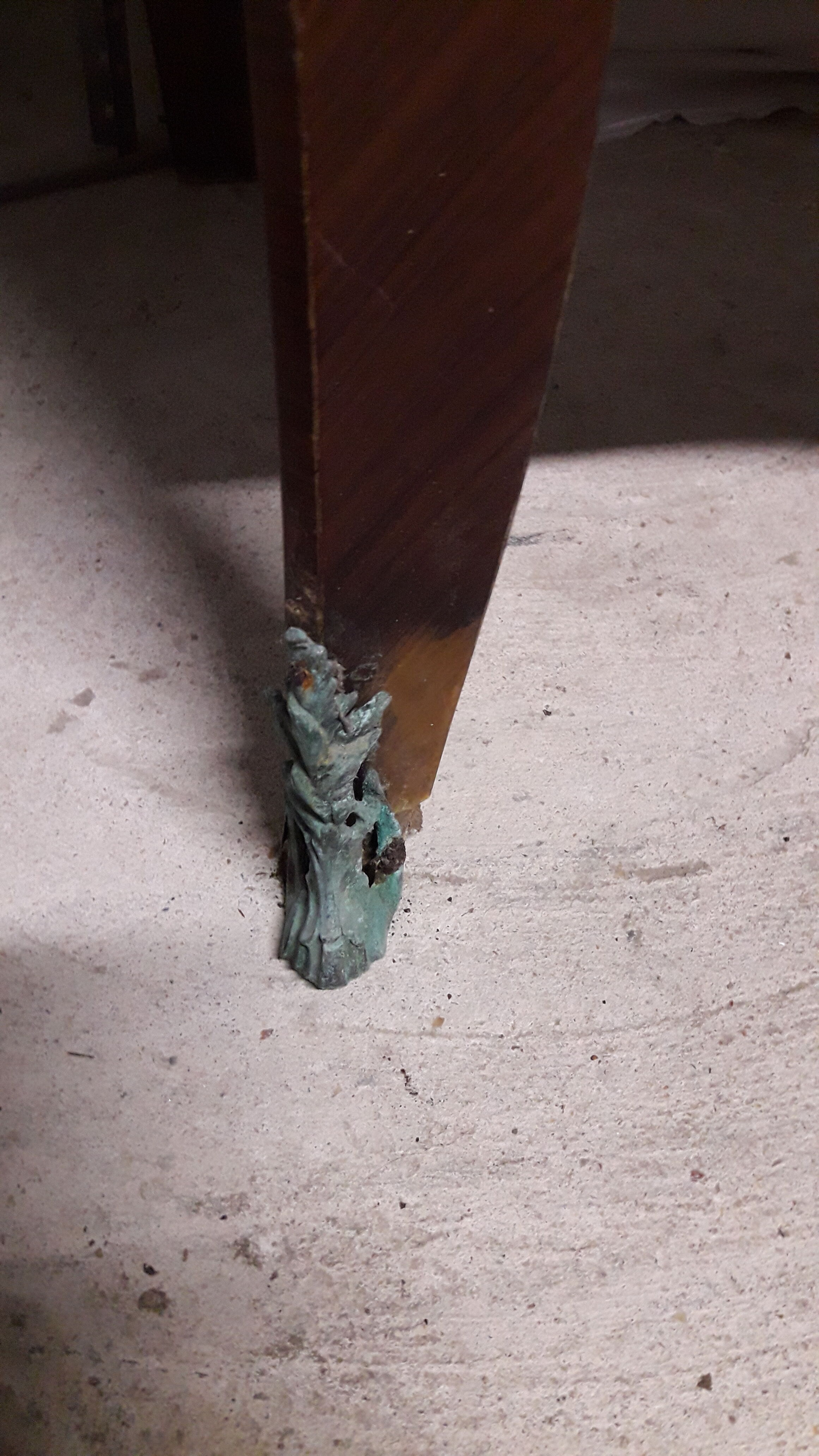 Low bronze marquèterie and marble top