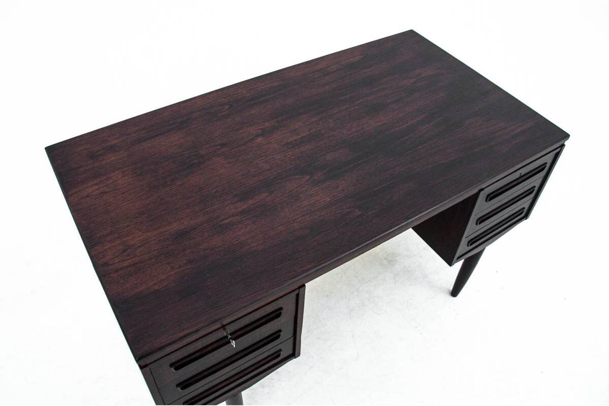 Bureau en teck, design danois, années 1960.