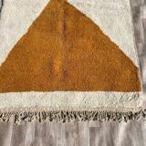 Handmade pure wool rug, size 2/3 m.