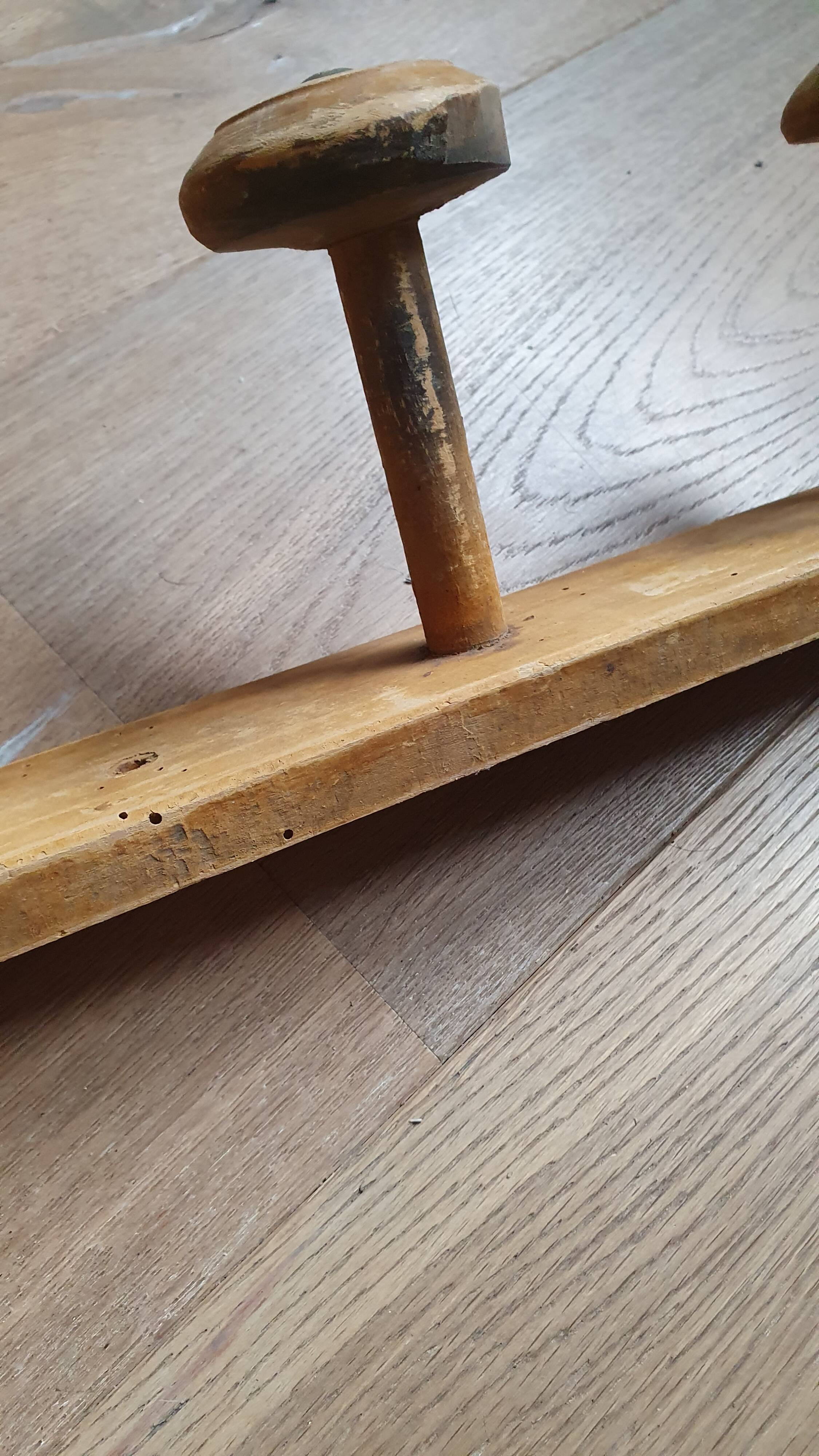 Patère 4 branches en bois tourné vintage
