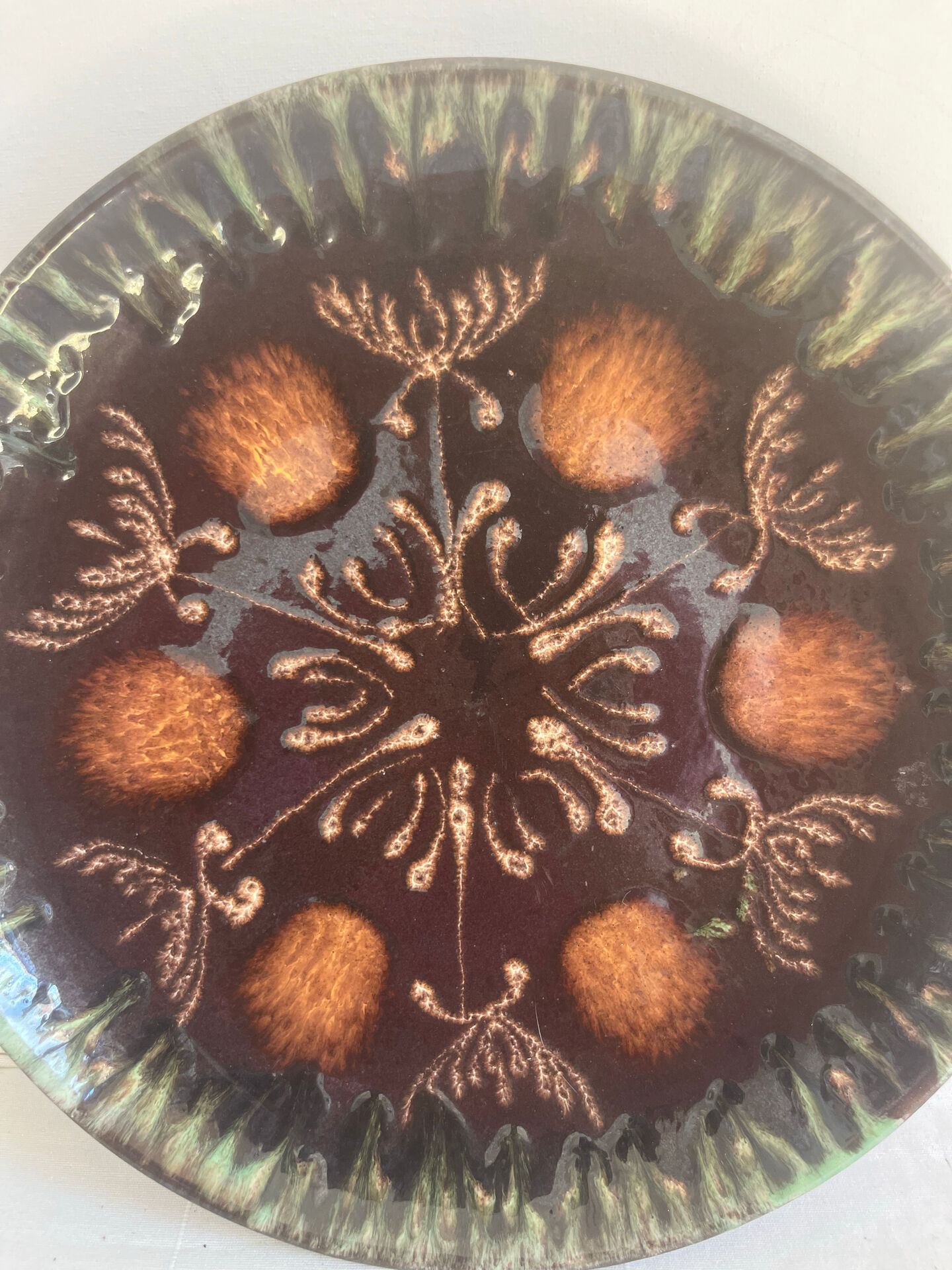 Vintage ceramic bowl for placing or hanging.