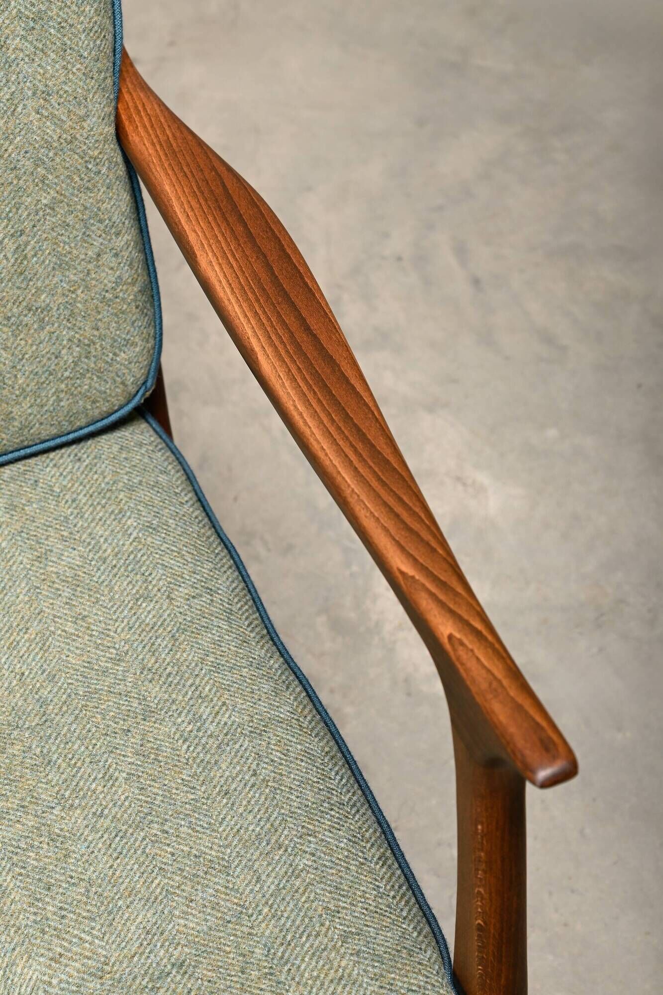 Pair of Mid-Century Italian Armchairs in stained Beech and Green Cushions