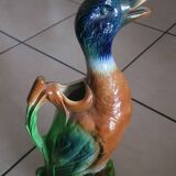 Duck pitcher