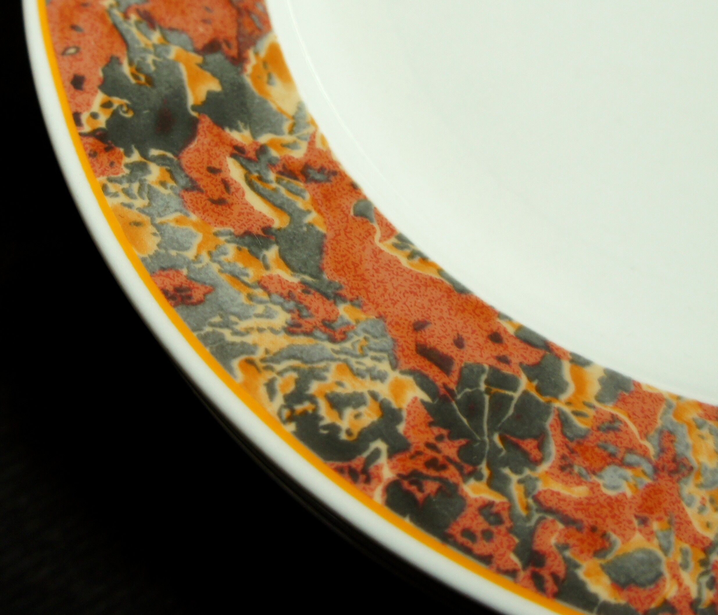 5 flat plates porcelain Pyroblan Sarreguemines décor Chevermy