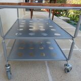 Metallic trolley with wheels, 3 levels with wooden top.