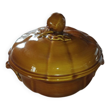 Louis XV soup tureen in Lunéville faience