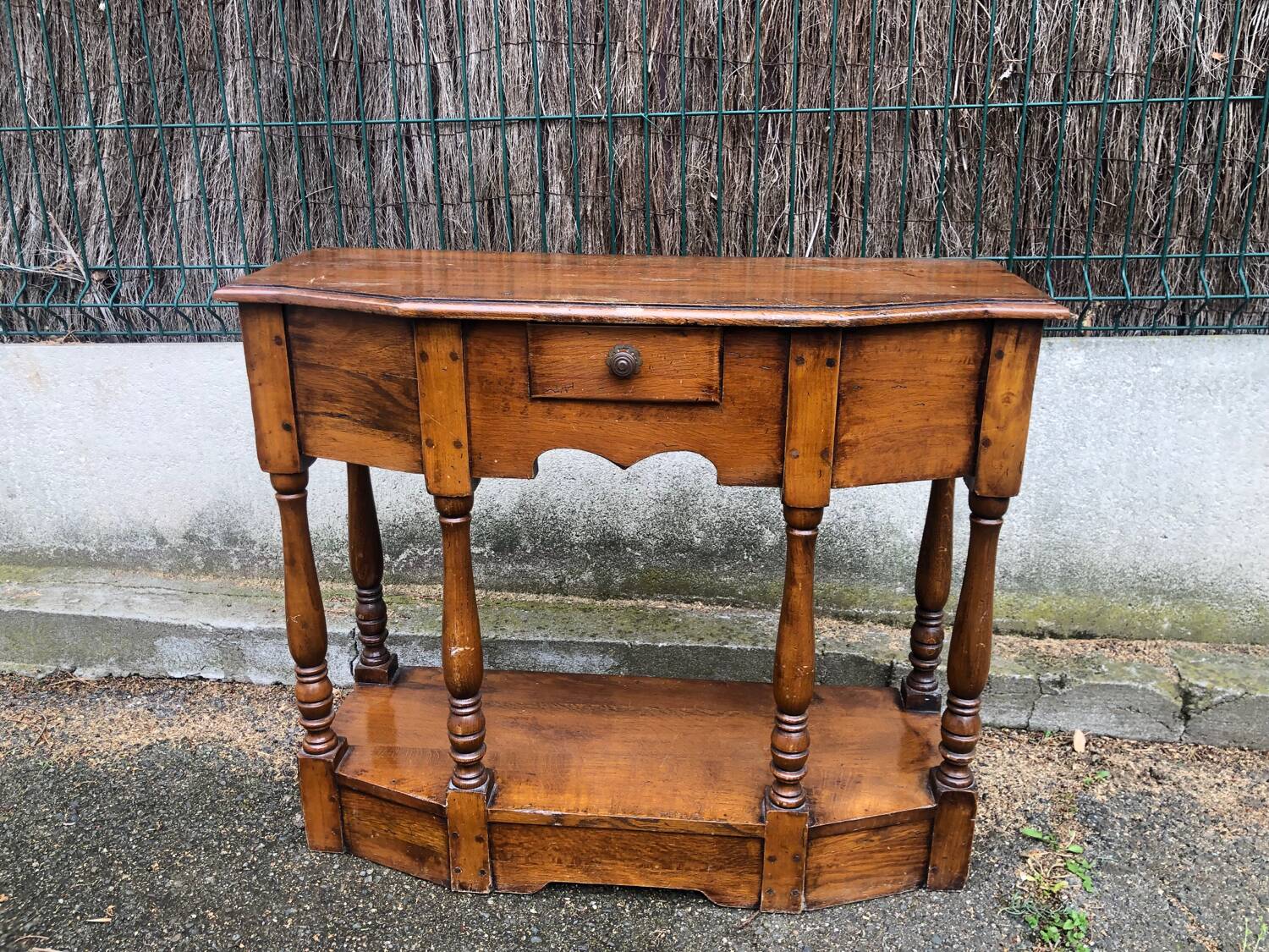 Low rustic style console