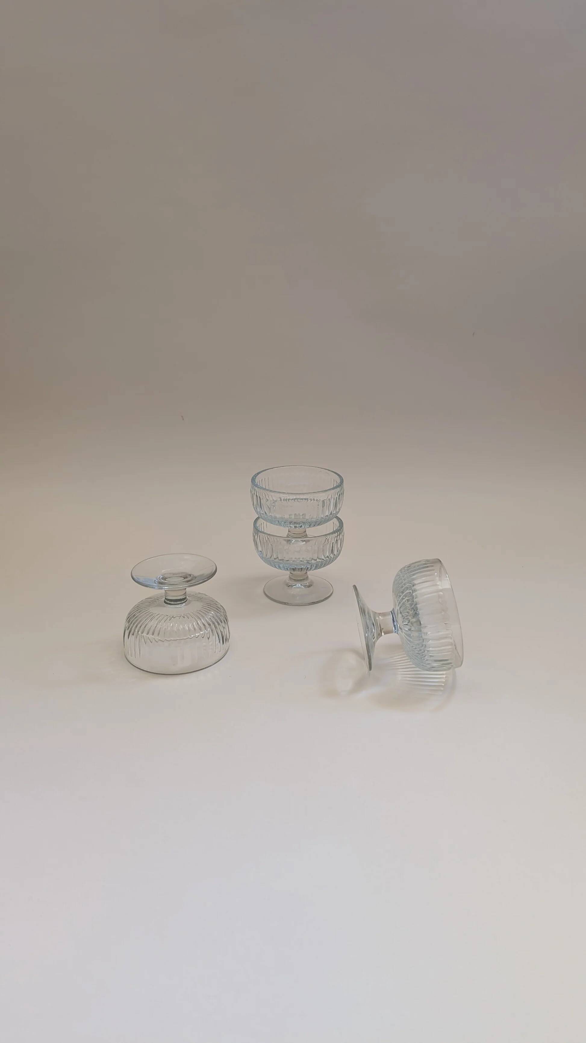Coupes à glace en verre