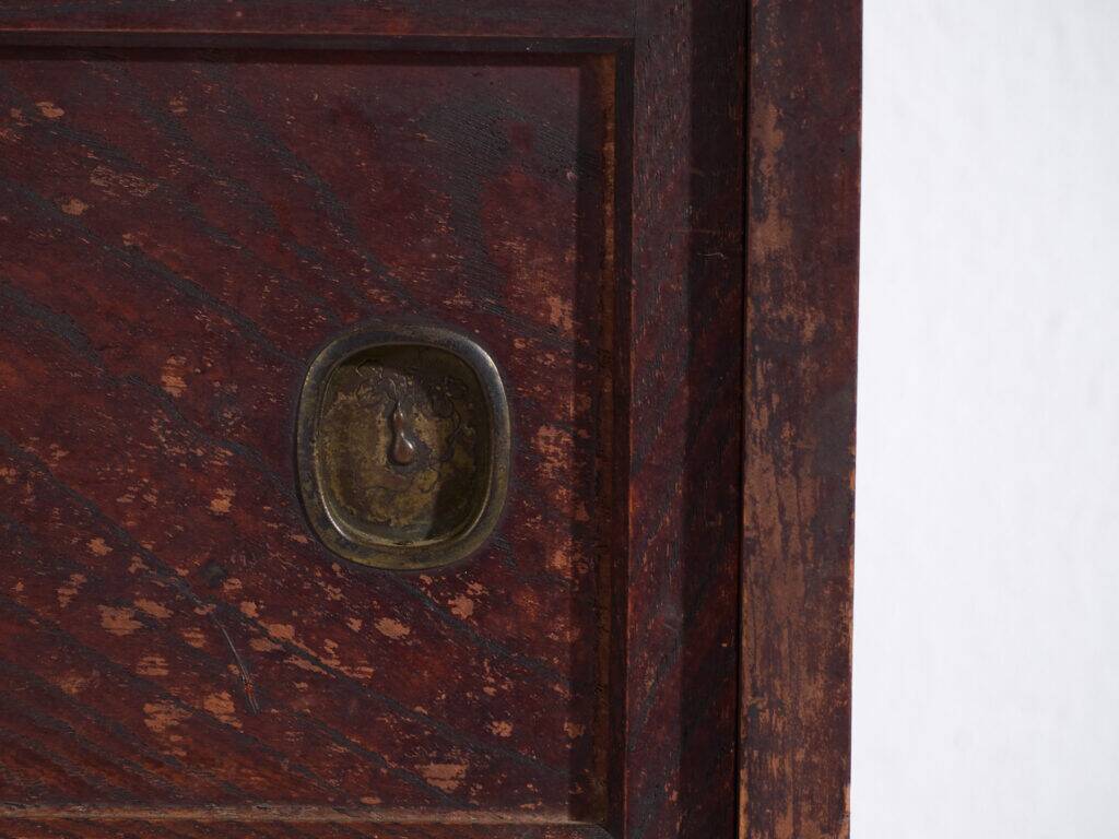 Antique Japanese display cabinet with sliding glass doors – Taishō–Shōwa period (circa 1920–1950)