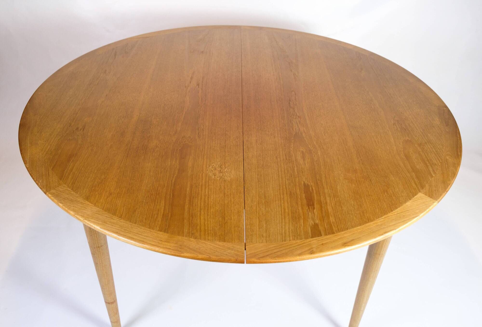 Table à manger ronde avec rallonges - Teck - Grete Jalk - P. Jeppesen - Années 1960