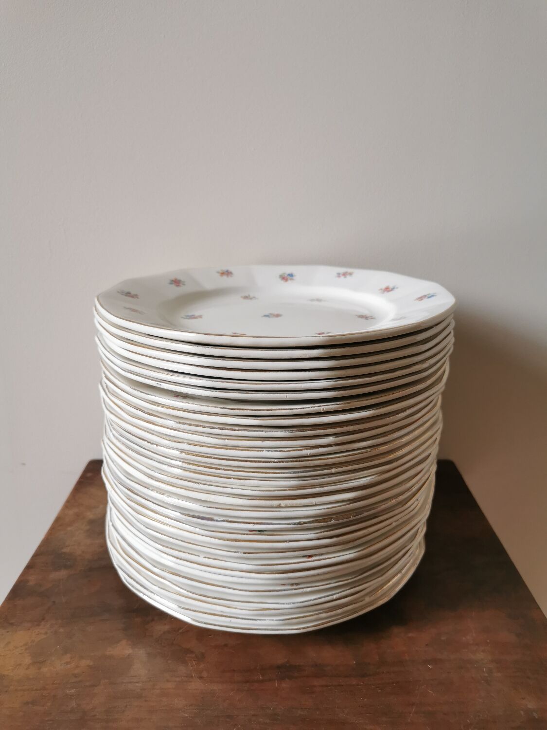 Vintage flat plates Digoin