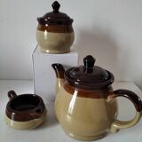 Ensemble théière, pot à lait et sucrier