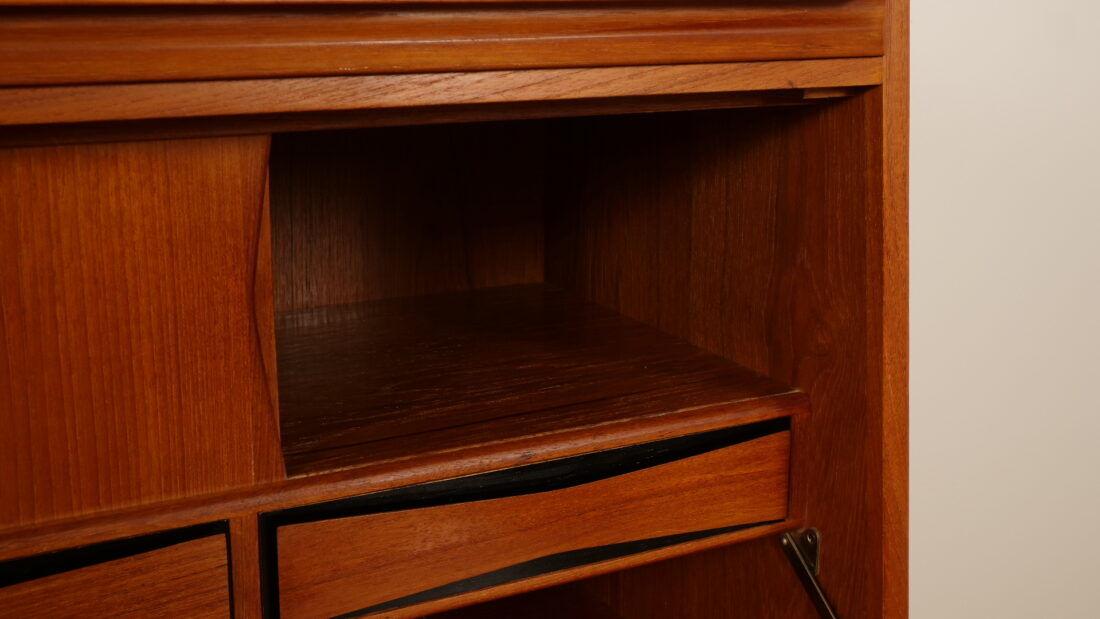 Vintage writing desk | Erling Torvits | Teak | 104 cm