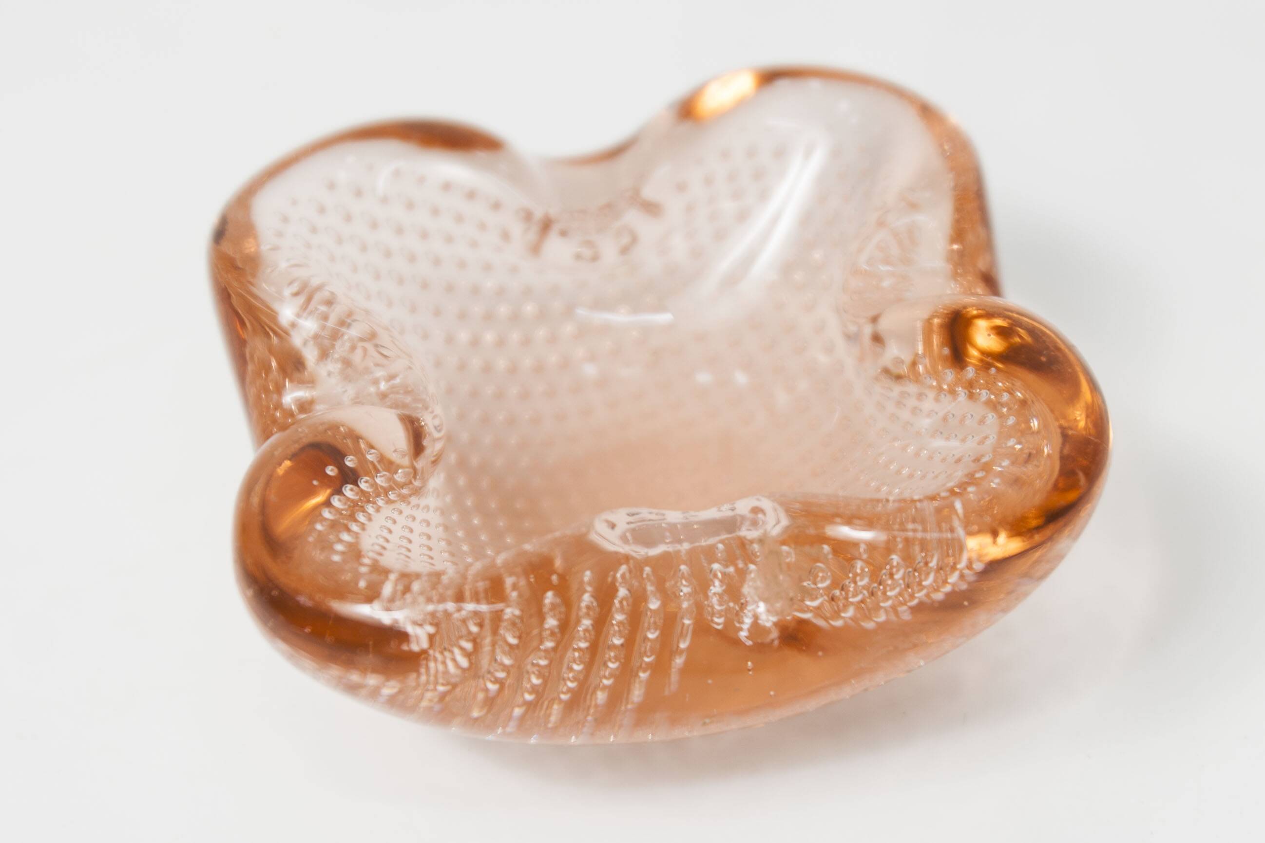 Murano ashtray, pink with bubbles, 1960, 7.5cm