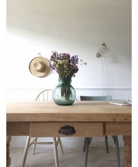 Farm table