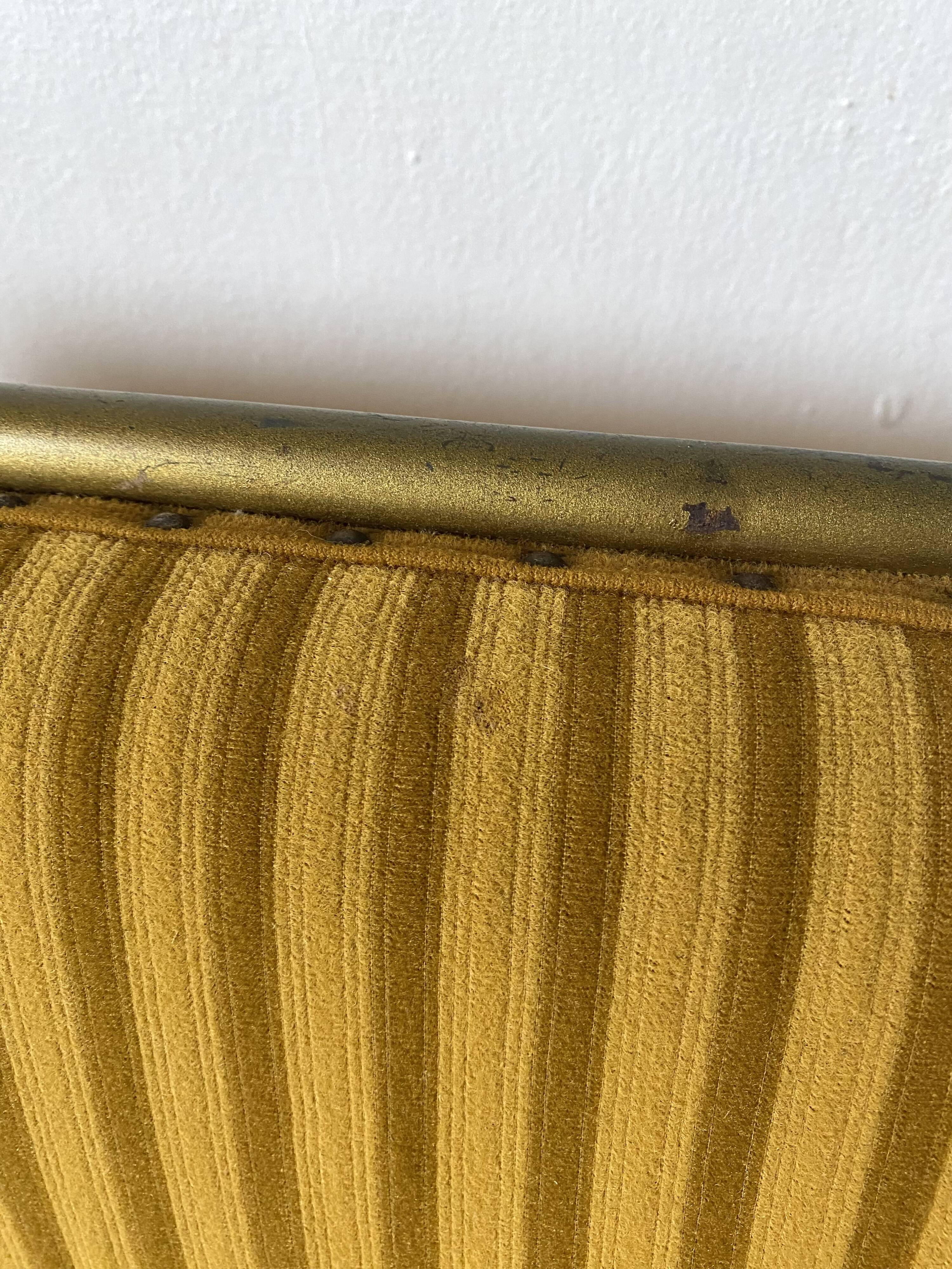 Lafuma folding chairs in velvet and gold metal