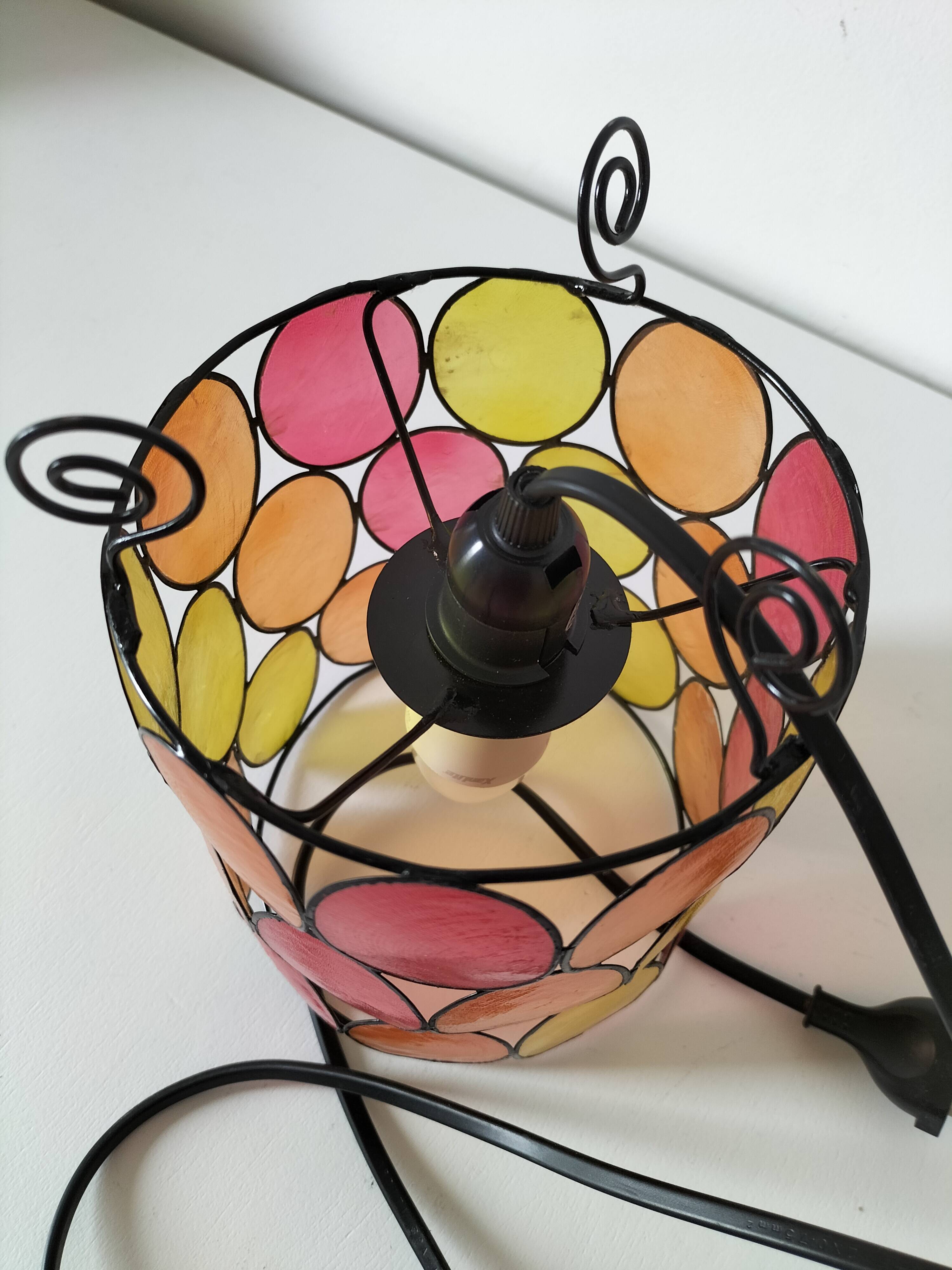 Bohemian mood lamp in Capiz shell and metal - Asian crafts