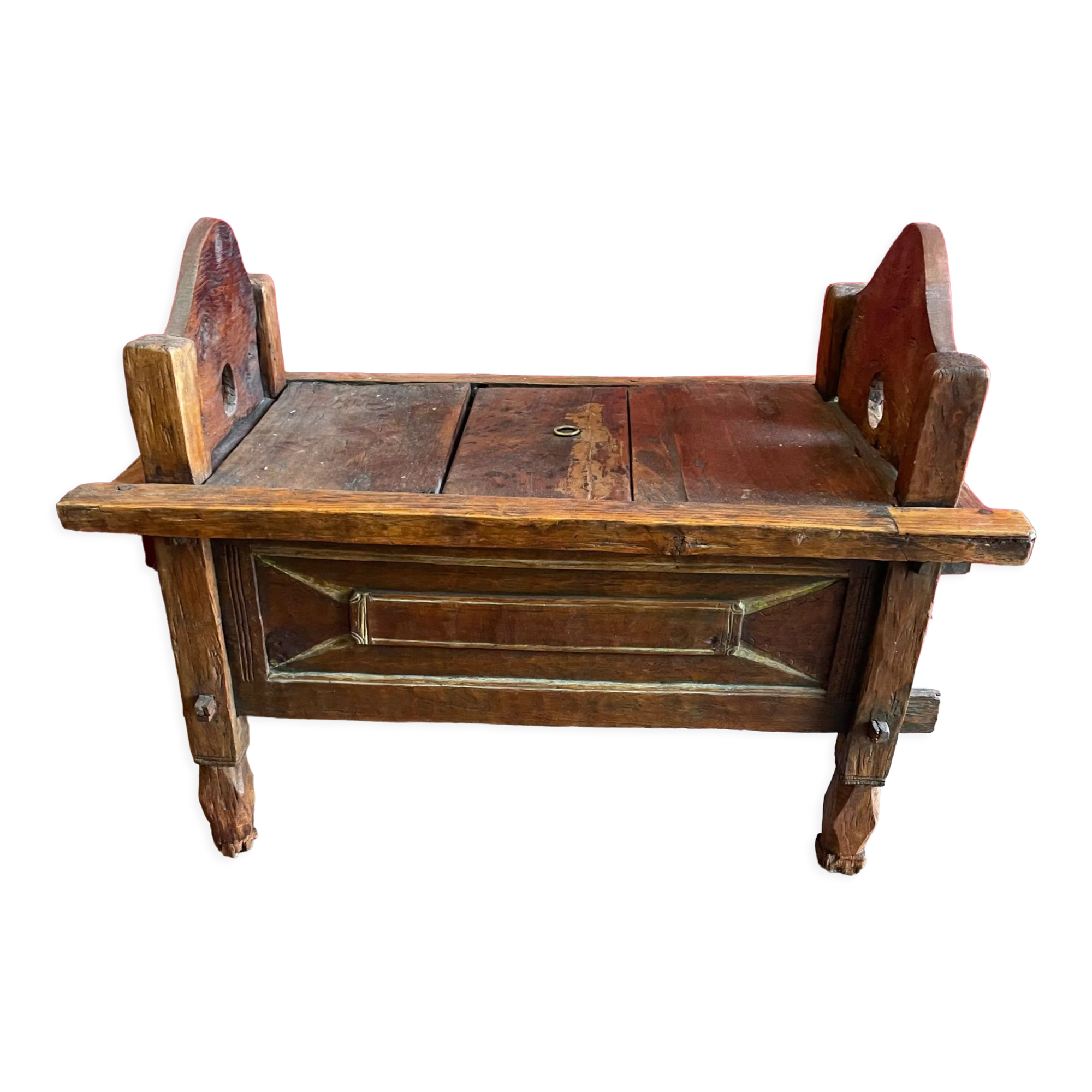 Coffre de mariage en vieux teck datant du XIXe siècle, Indénosie île de Madura