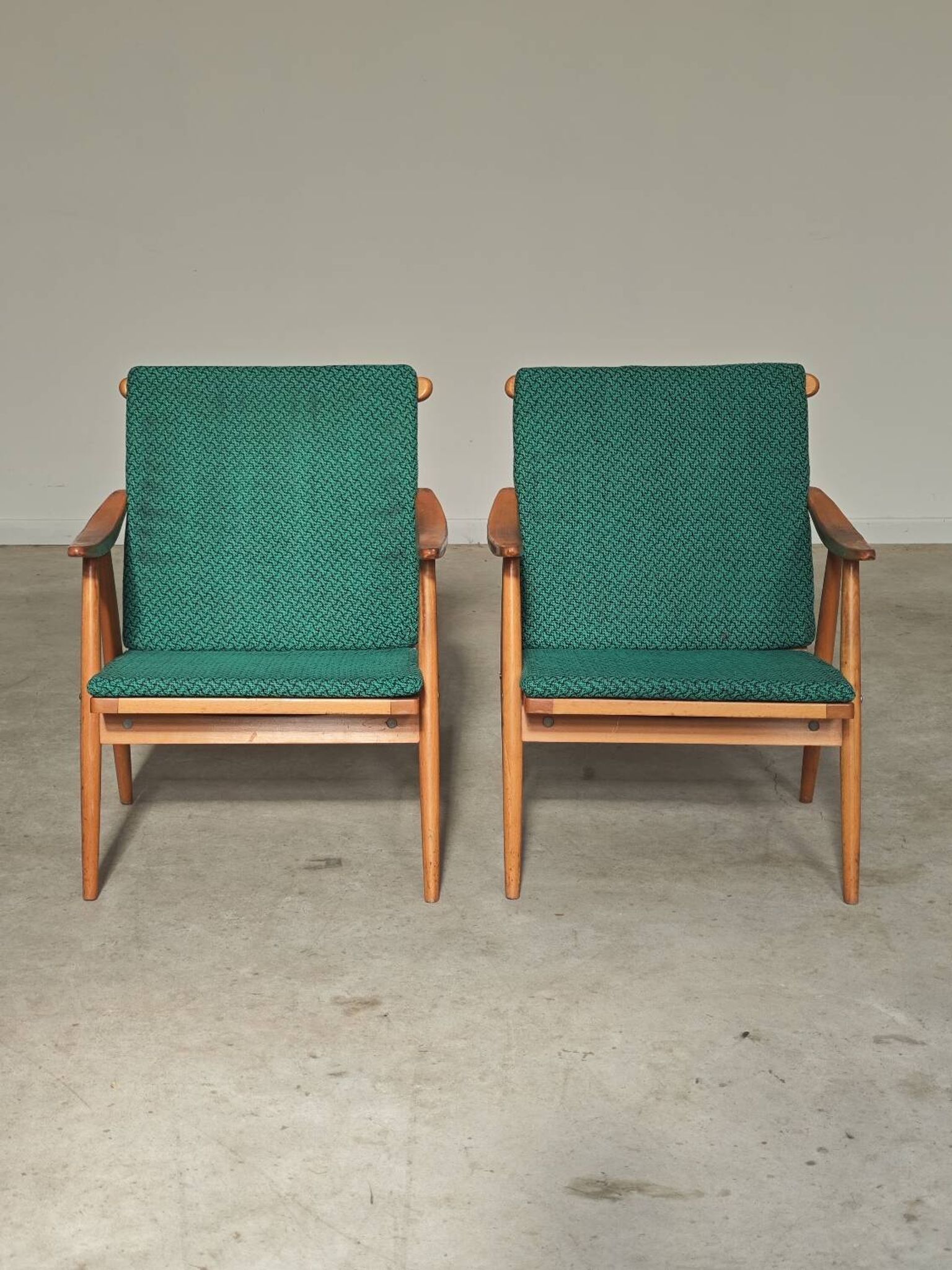 Pair of Thonet Boomerang armchairs by Antonin Suman for TON 1960