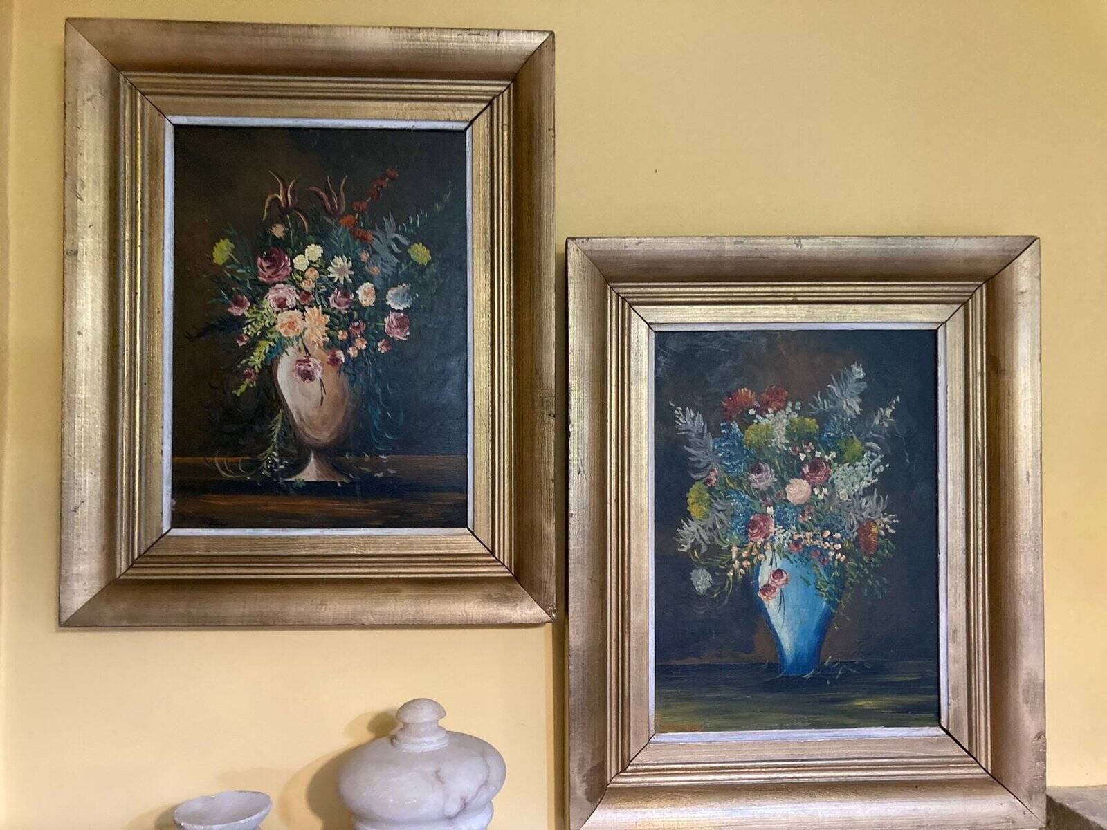 F. Domínguez, floral bodegones, 1945, oil on cardboard box, game of 2