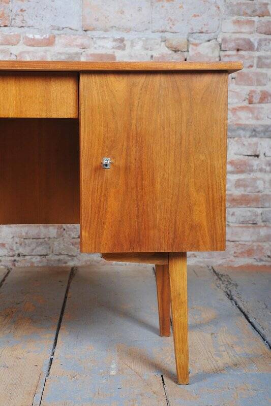 Mid-Century Modern Writing Desk in Walnut, Czech, 1950