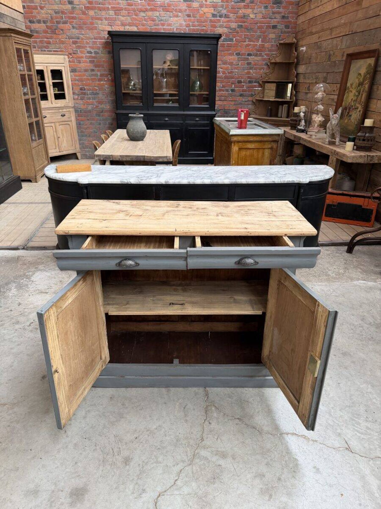 Louis Philippe buffet in grey patina