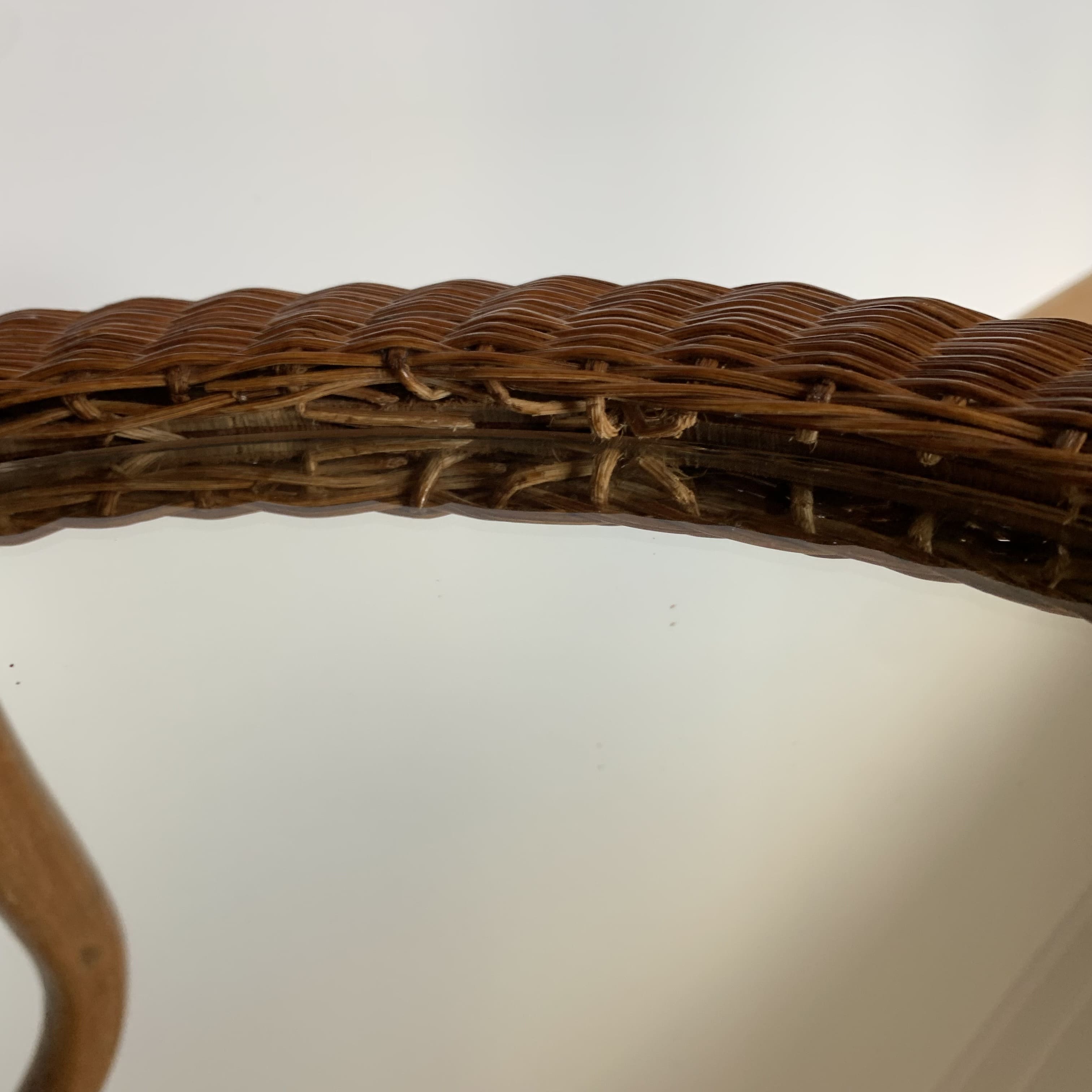 miroir rond en rotin tressé, 1960's