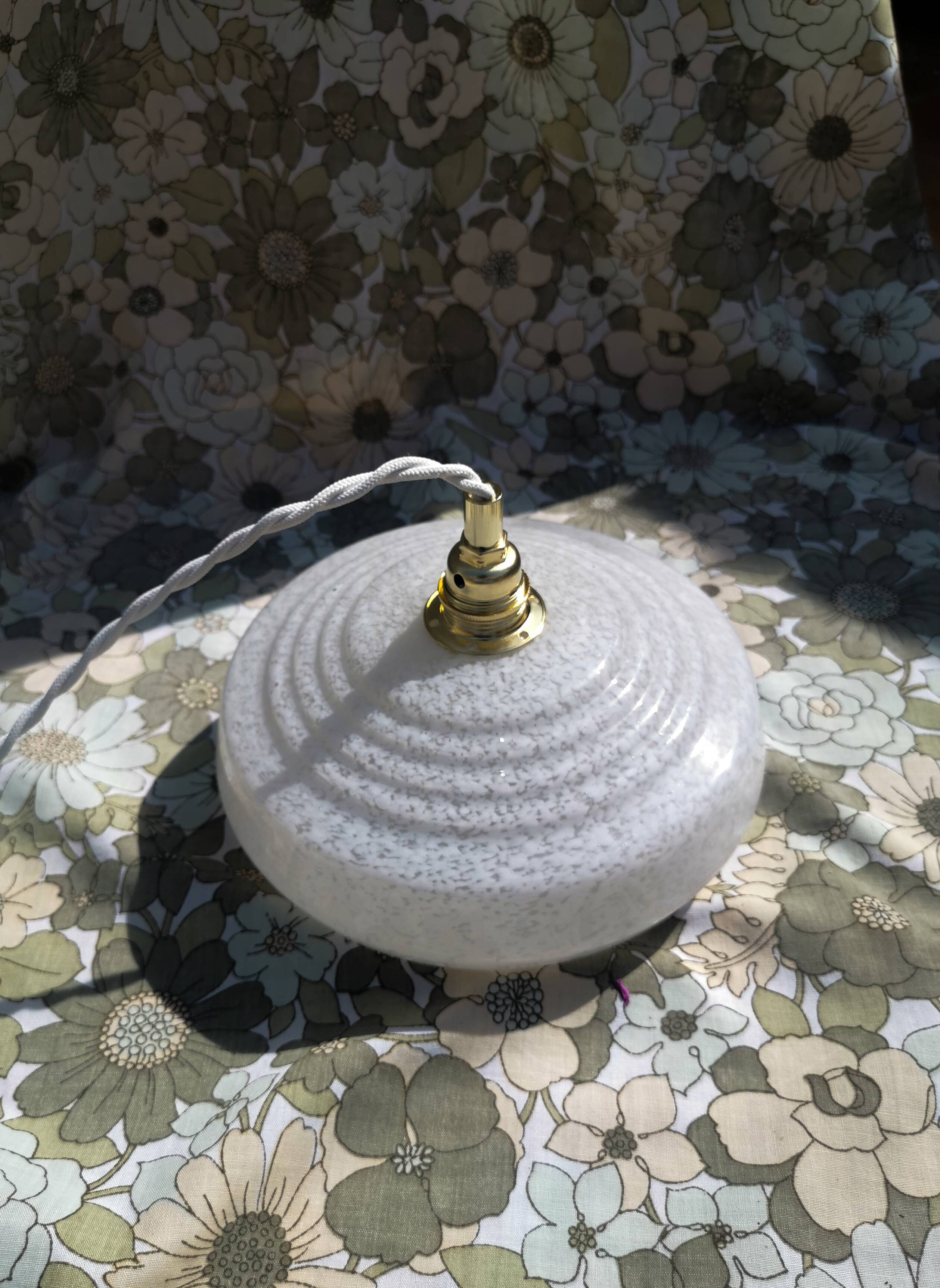 Round walkman clichy glass