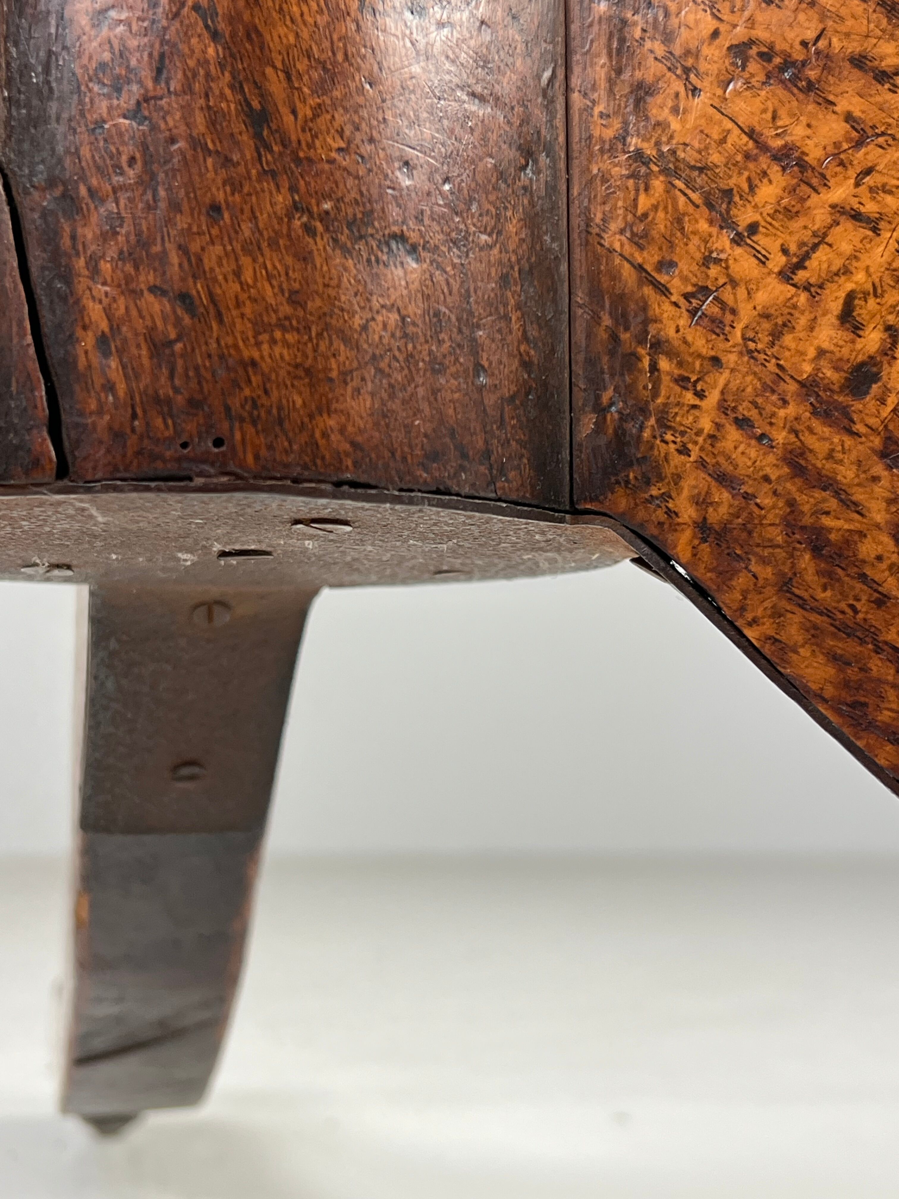 Antique English tilt top table