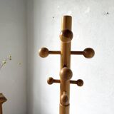 Free-standing coat rack in solid pine, Les Arcs, 1970s