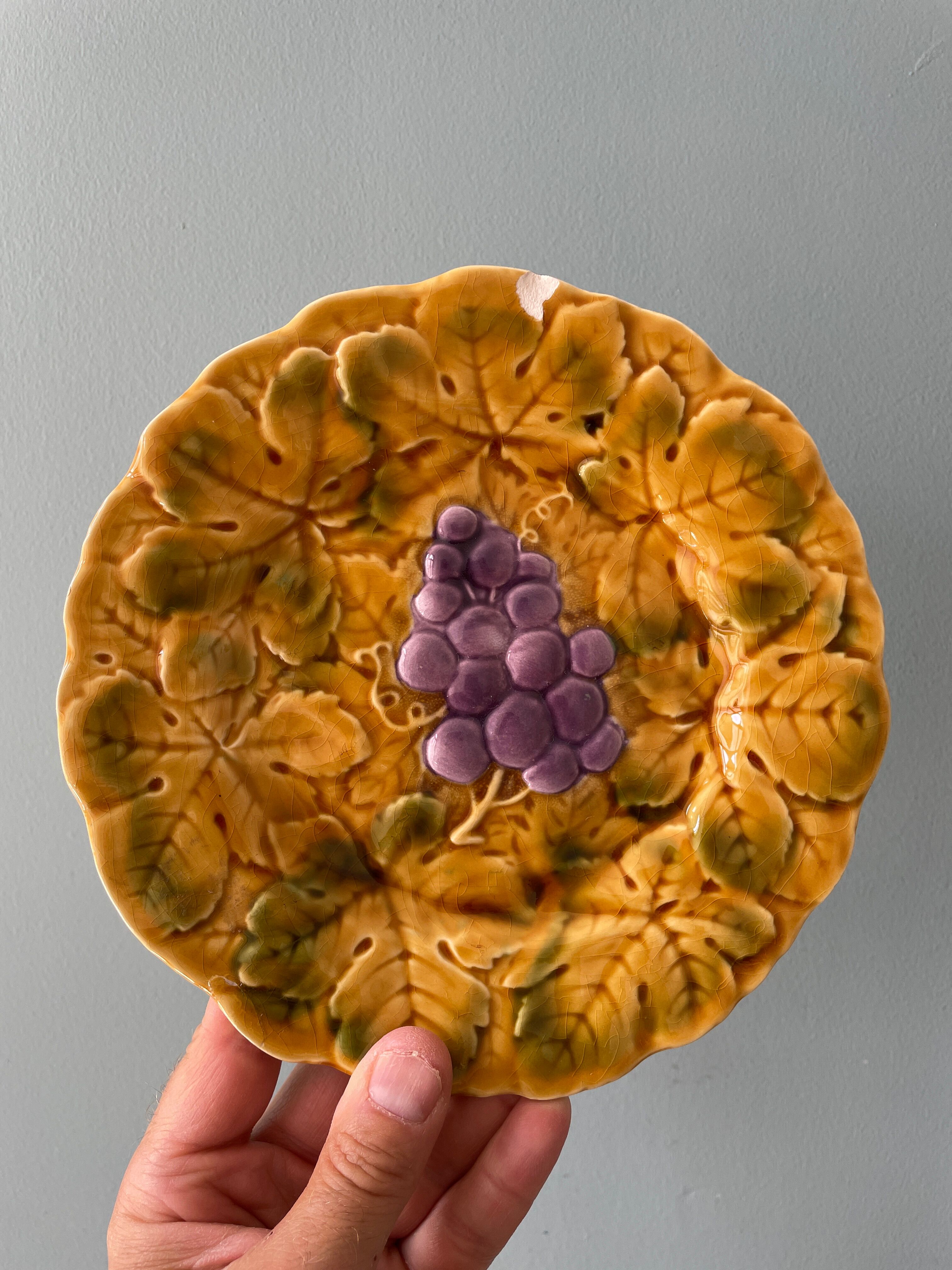 2 fruit plates, slurries, Sarreguemines France