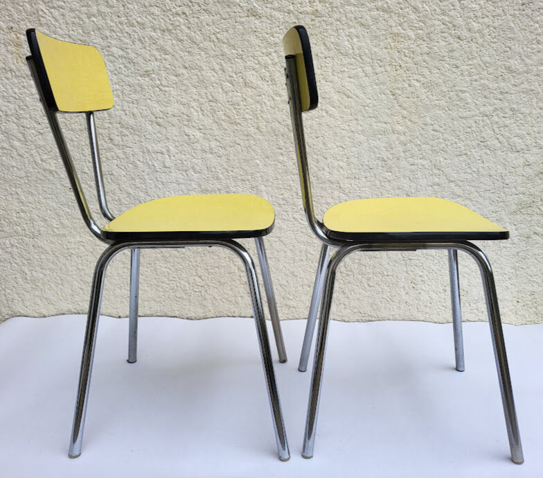 Set of 2 formica chairs