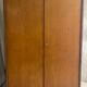 Armoire vintage pieds compas