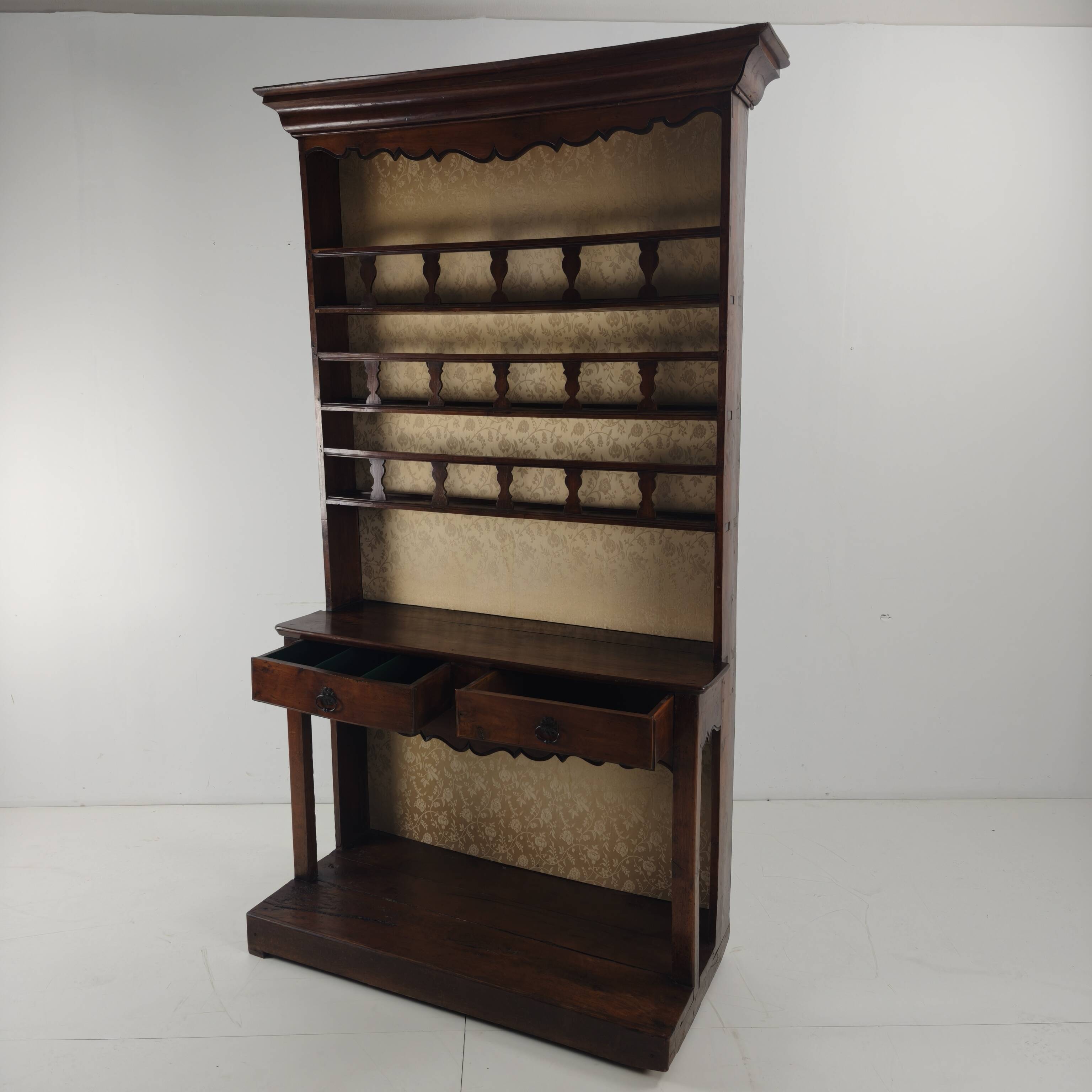 English Georgian Dresser – Solid Oak, circa 1800