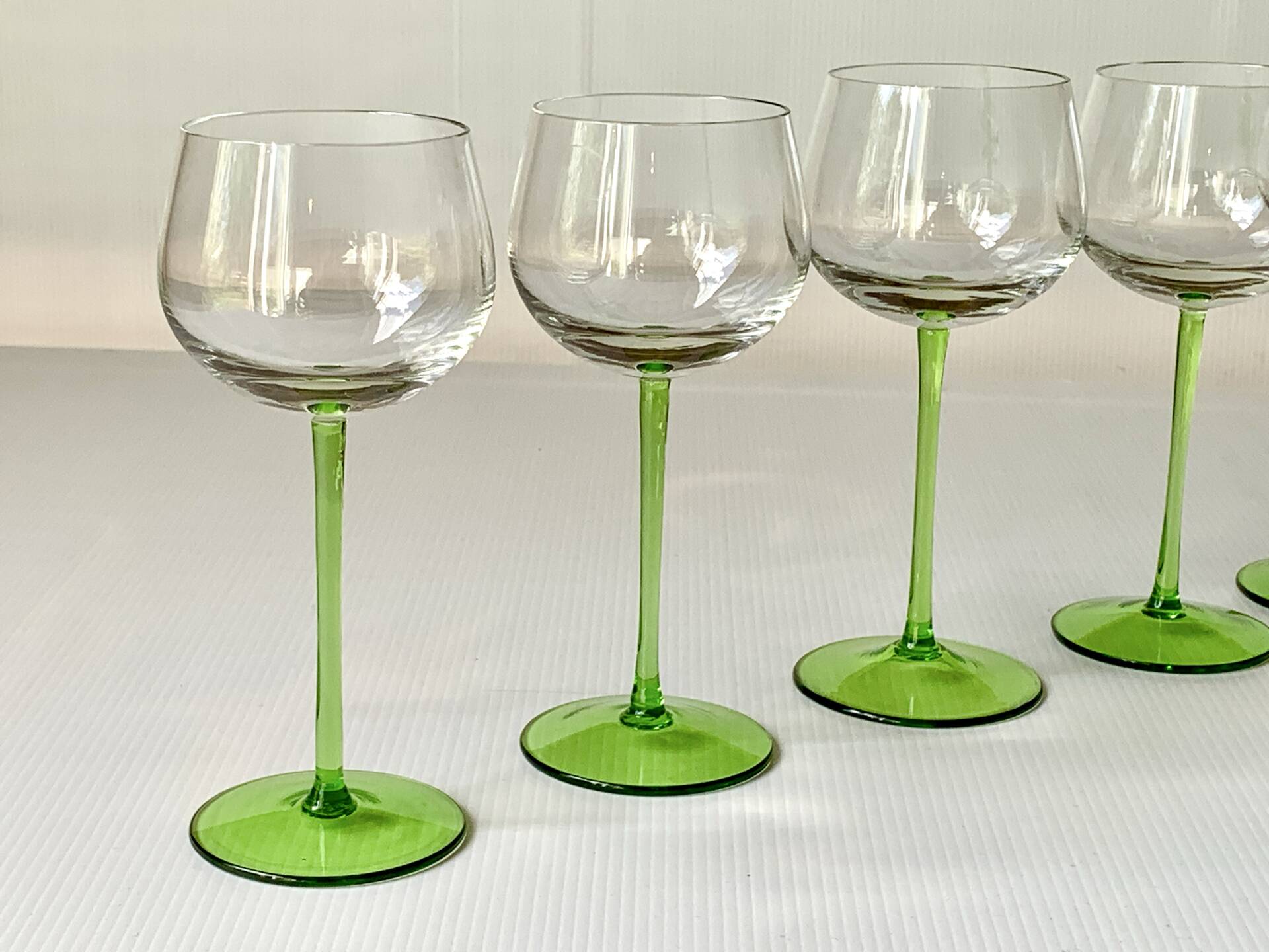 Verres à vin blanc soufflés vintage